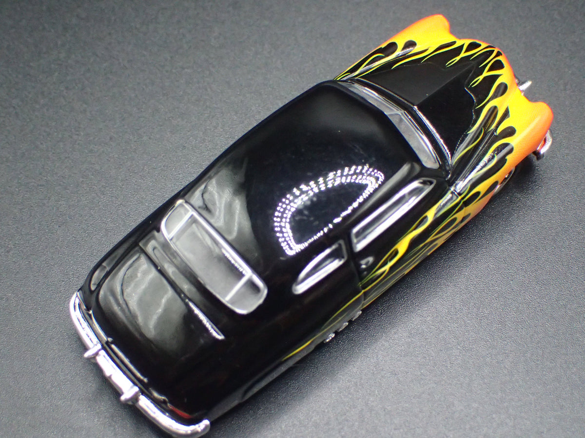 1949 49 MERC MERCURY EIGHT COUPE BLACK 1:64 SCALE DIORAMA DIECAST MODEL CAR