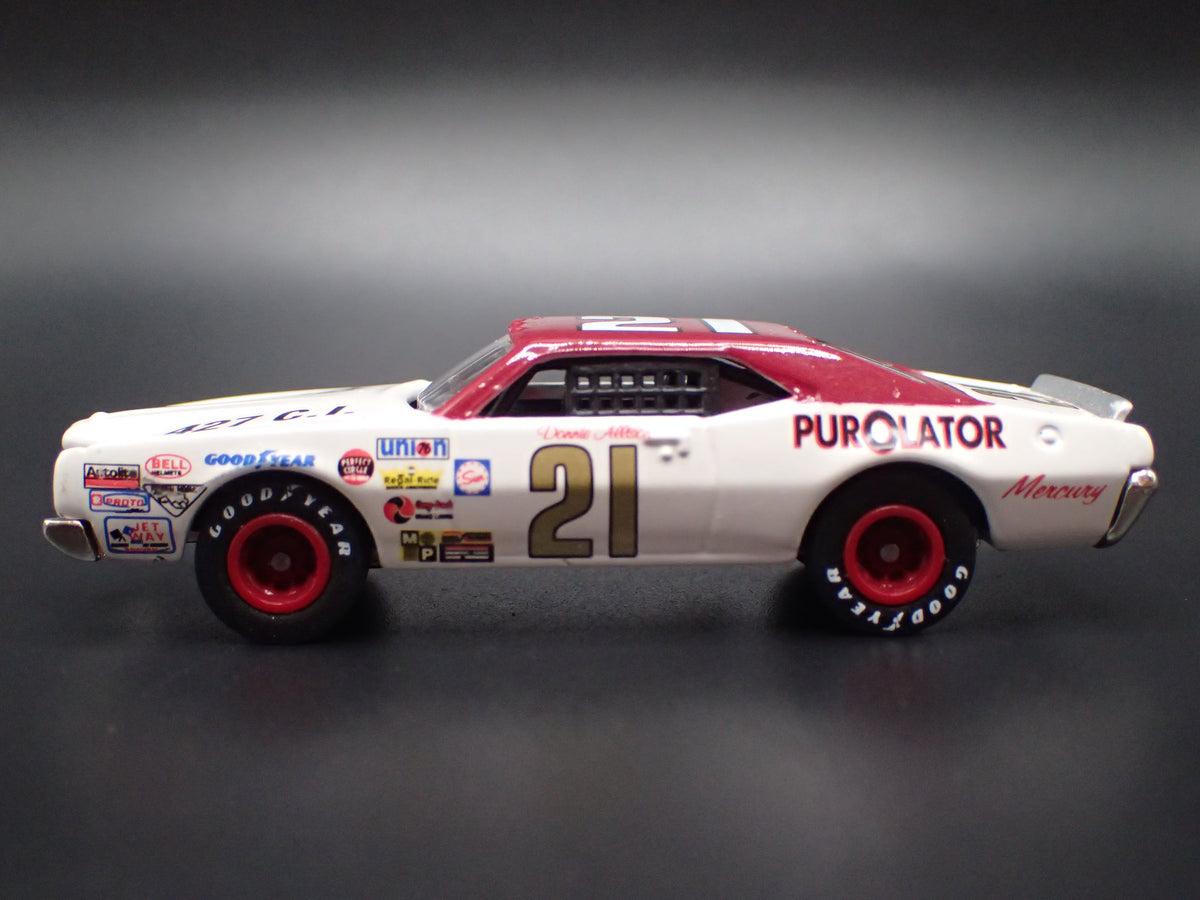 1971 71 MERCURY CYCLONE #21 DONNIE ALLISON NASCAR 1/64 SCALE DIECAST MODEL CAR