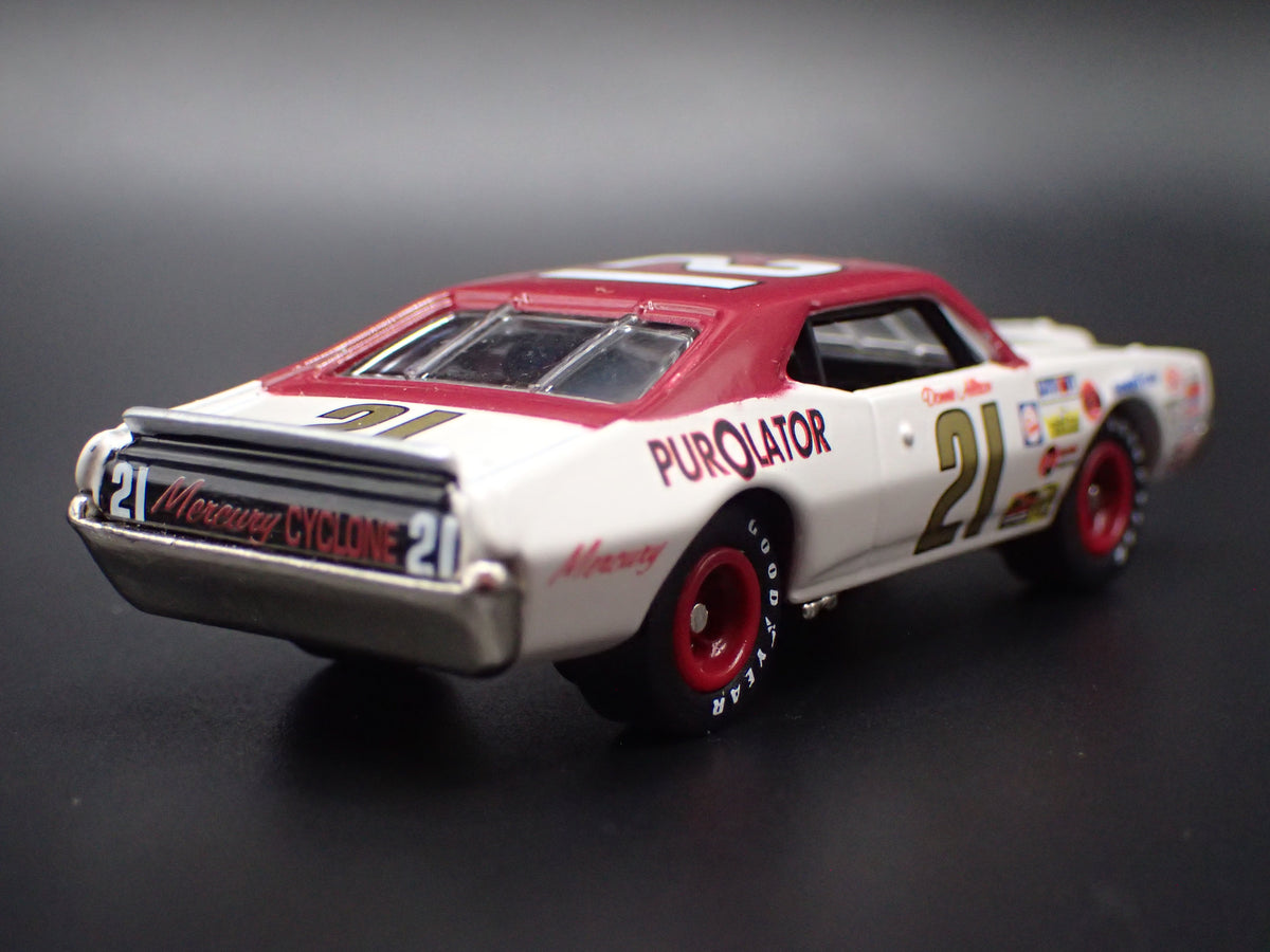 1971 71 MERCURY CYCLONE #21 DONNIE ALLISON NASCAR 1/64 SCALE DIECAST MODEL CAR