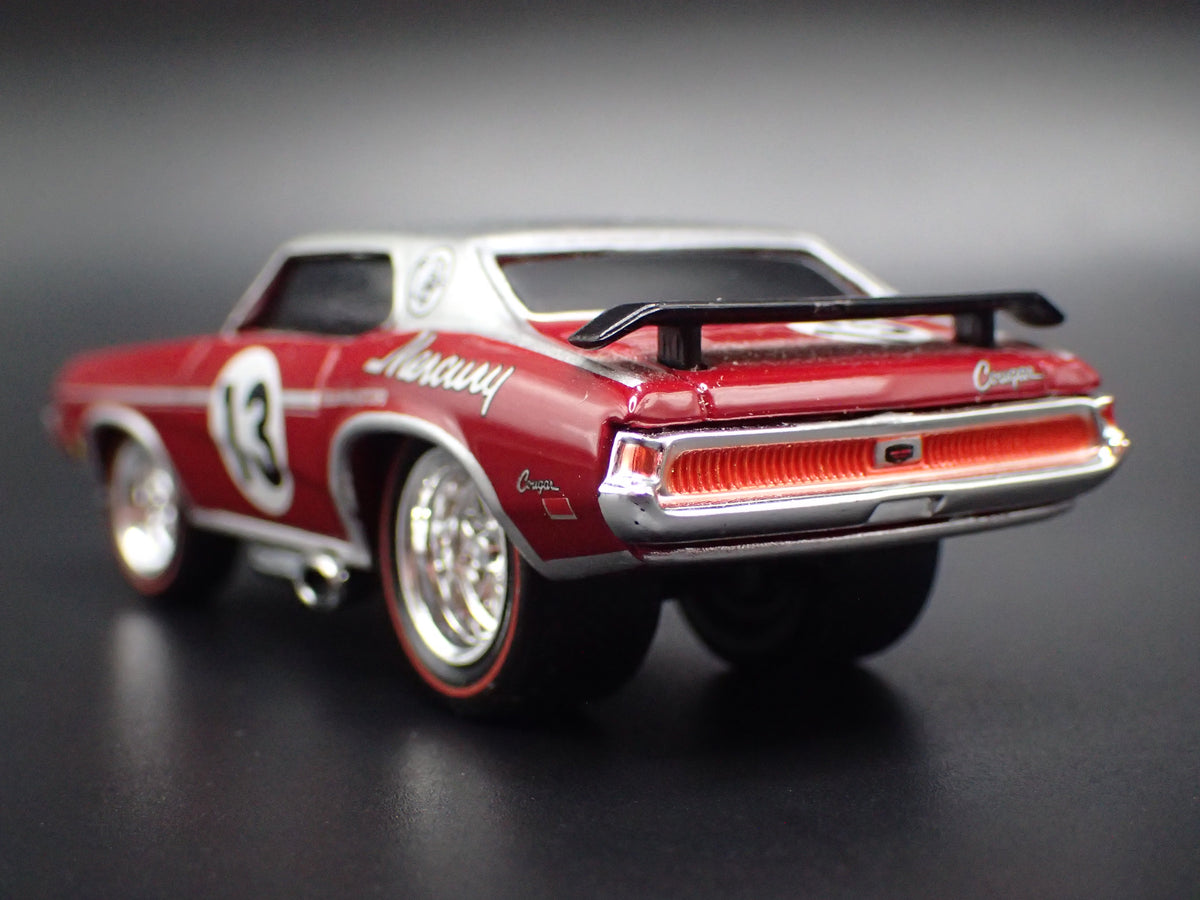1969 69 MERC MERCURY COUGAR BURGUNDY 1:64 SCALE COLLECTIBLE DIECAST MODEL CAR
