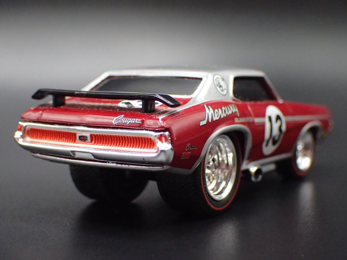 1969 69 MERC MERCURY COUGAR BURGUNDY 1:64 SCALE COLLECTIBLE DIECAST MODEL CAR