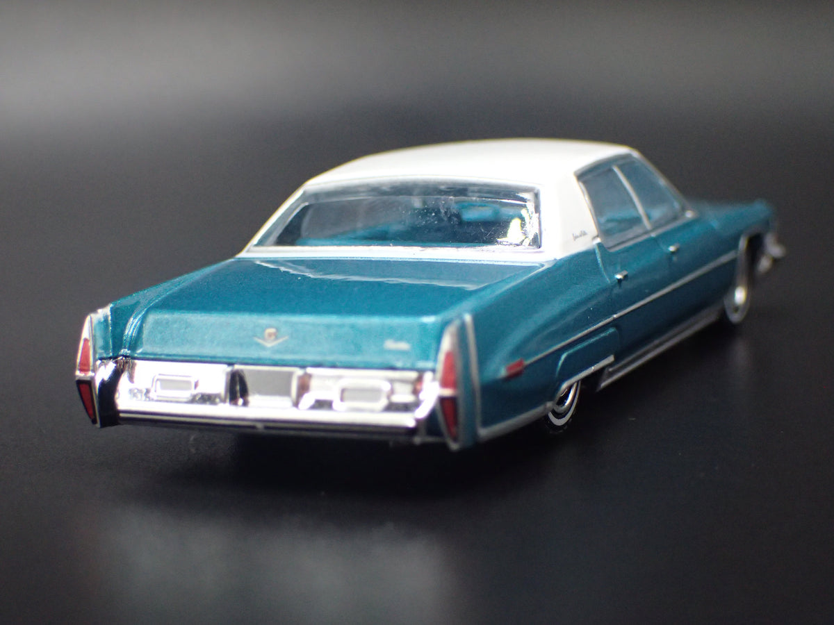 1973 73 CADILLAC CADDY COUPE DEVILLE TEAL 1:64 SCALE DIORAMA DIECAST MODEL CAR