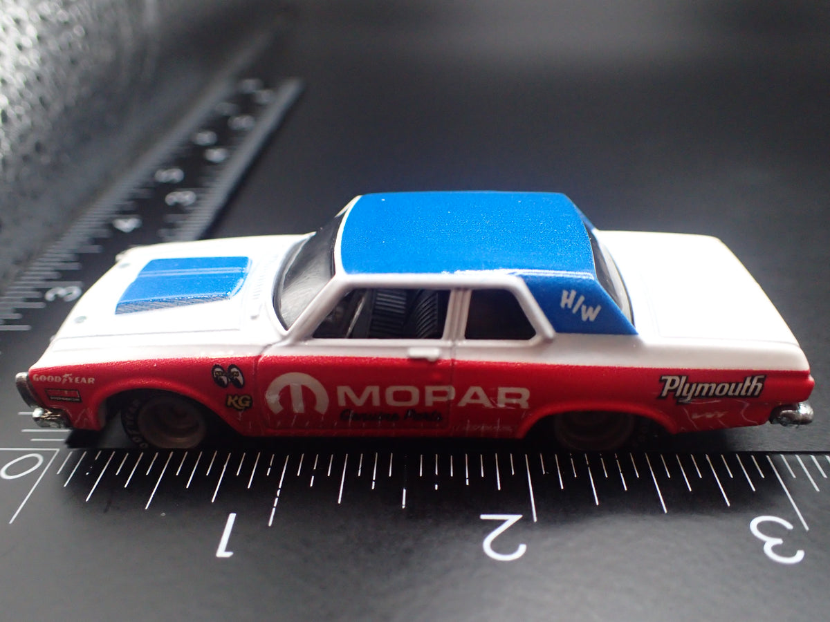 1963 63 PLYMOUTH BELVEDERE 426 WEDGE 1:64 SCALE DIORAMA DIECAST MODEL CAR