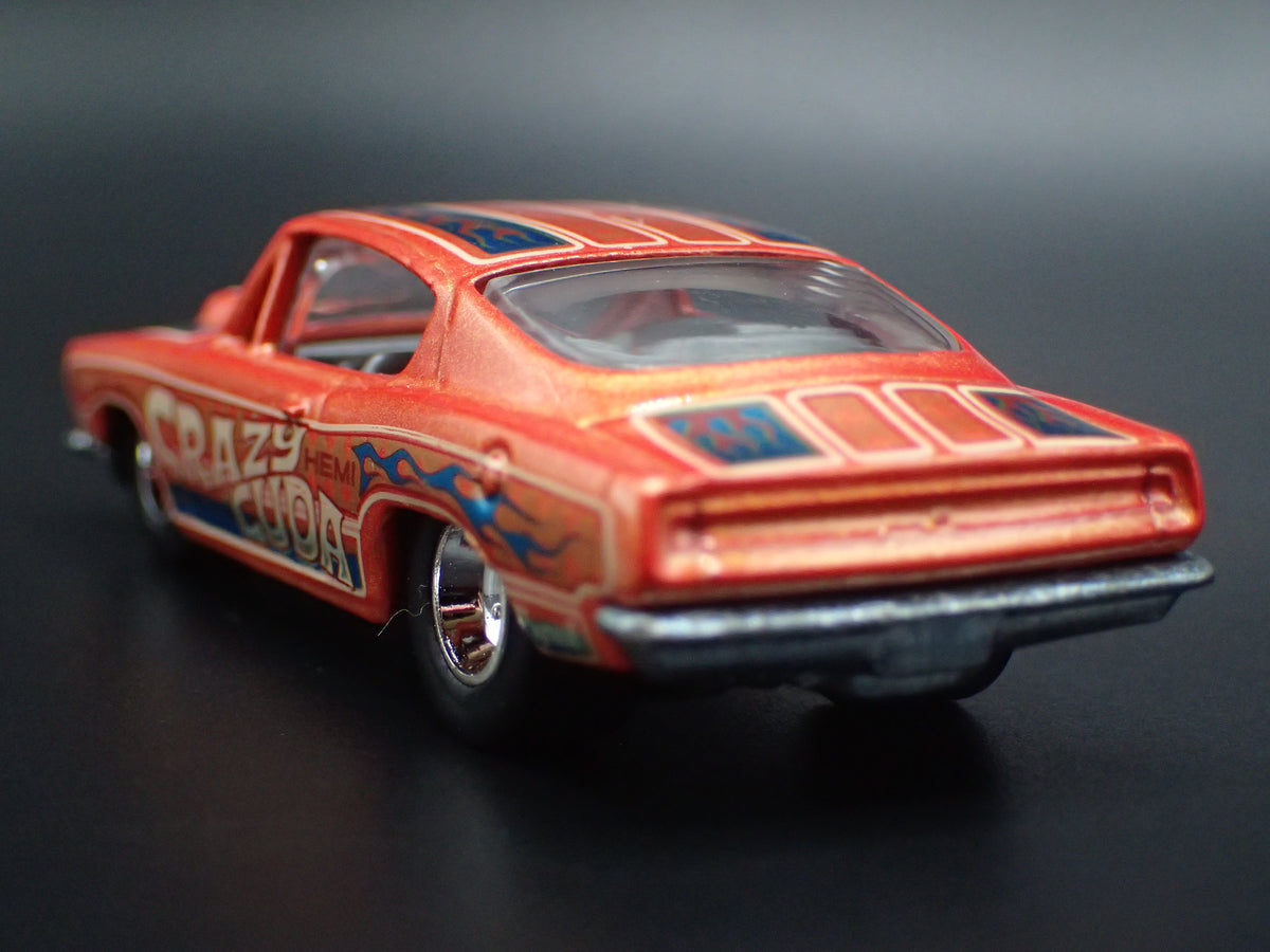 1968 68 PLYMOUTH BARRACUDA CUDA FASTBACK 1/64 SCALE DIORAMA DIECAST MODEL CAR