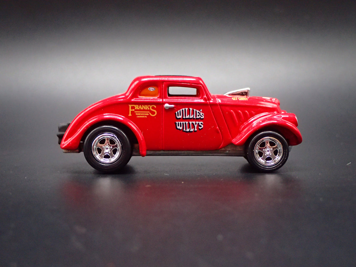1933 33 WILLIES WILLYS GASSER 1:64 SCALE LIMITED DIORAMA DIECAST MODEL CAR