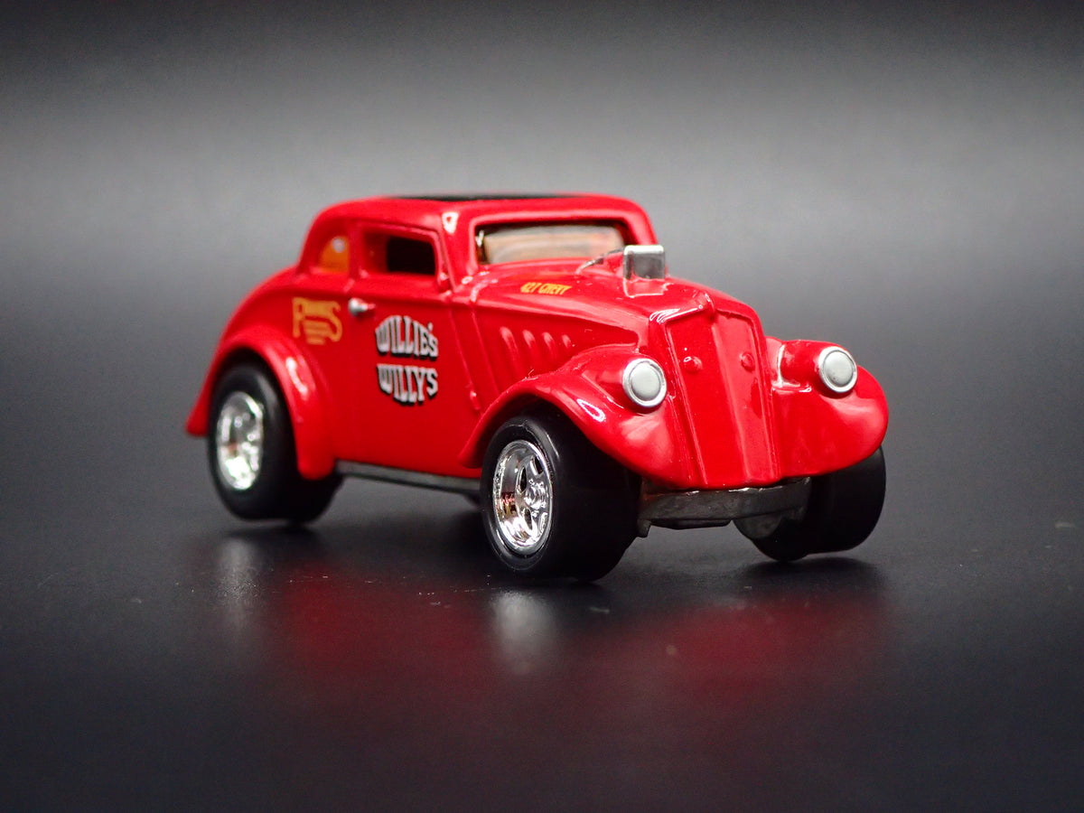 1933 33 WILLIES WILLYS GASSER 1:64 SCALE LIMITED DIORAMA DIECAST MODEL CAR