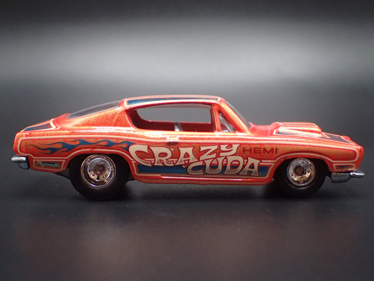 1968 68 PLYMOUTH BARRACUDA CUDA FASTBACK 1/64 SCALE DIORAMA DIECAST MODEL CAR