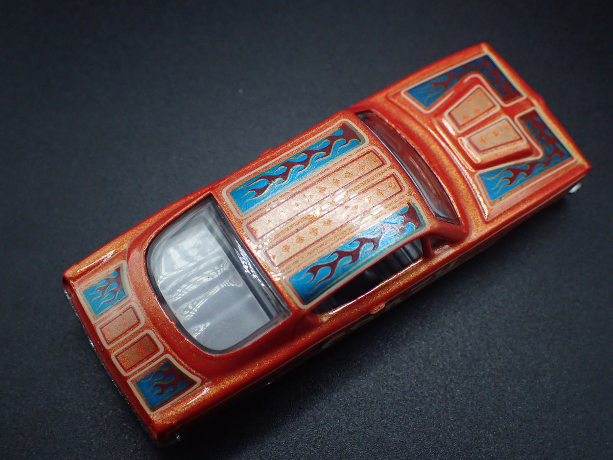 1968 68 PLYMOUTH BARRACUDA CUDA FASTBACK 1/64 SCALE DIORAMA DIECAST MODEL CAR