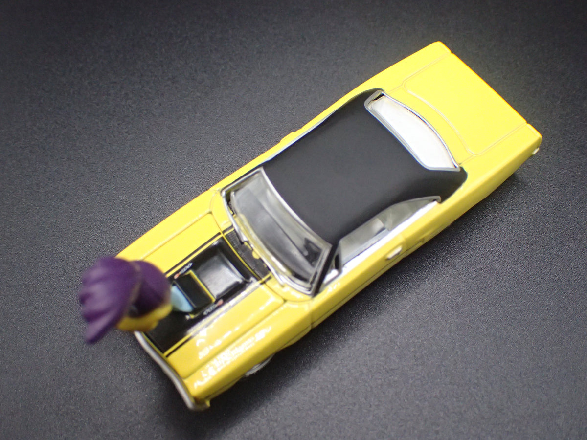 1970 70 PLYMOUTH ROAD RUNNER YELLOW 1:64 SCALE COLLECTIBLE DIECAST MODEL CAR