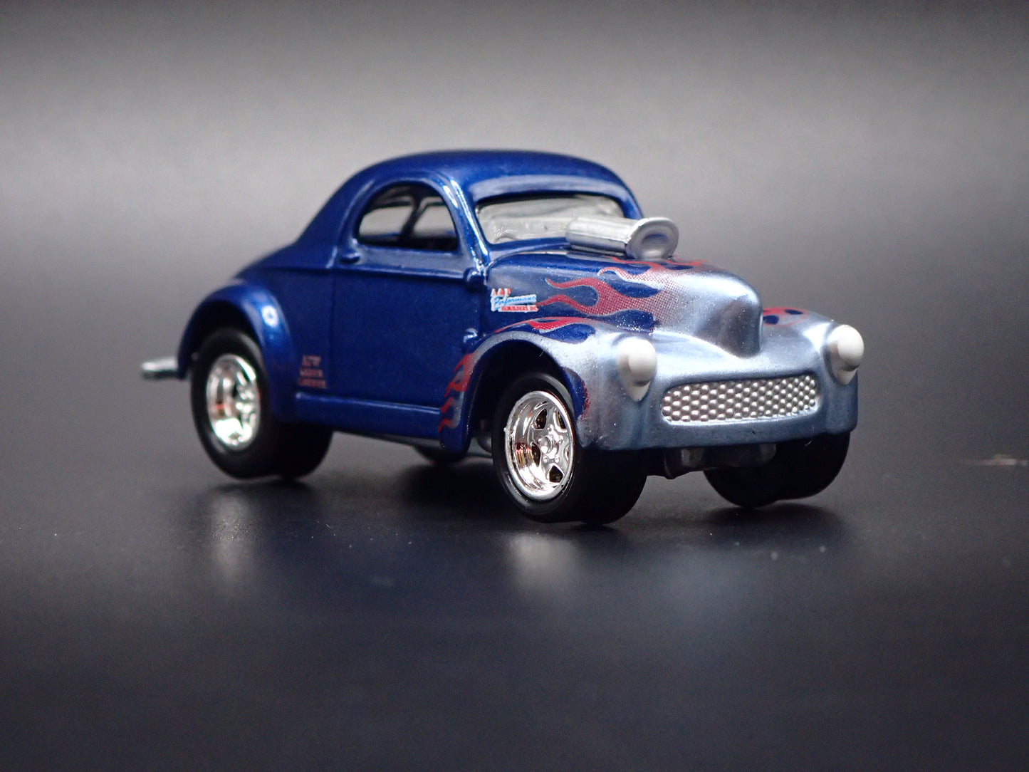 1941 41 WILLYS COUPE GASSER 1:64 SCALE LIMITED COLLECTIBLE DIECAST MODEL CAR