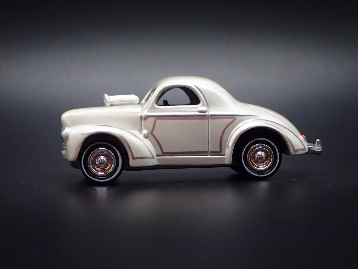 1941 WILLYS COUPE GASSER NHRA RARE 1:64 SCALE COLLECTIBLE DIECAST MODEL CAR