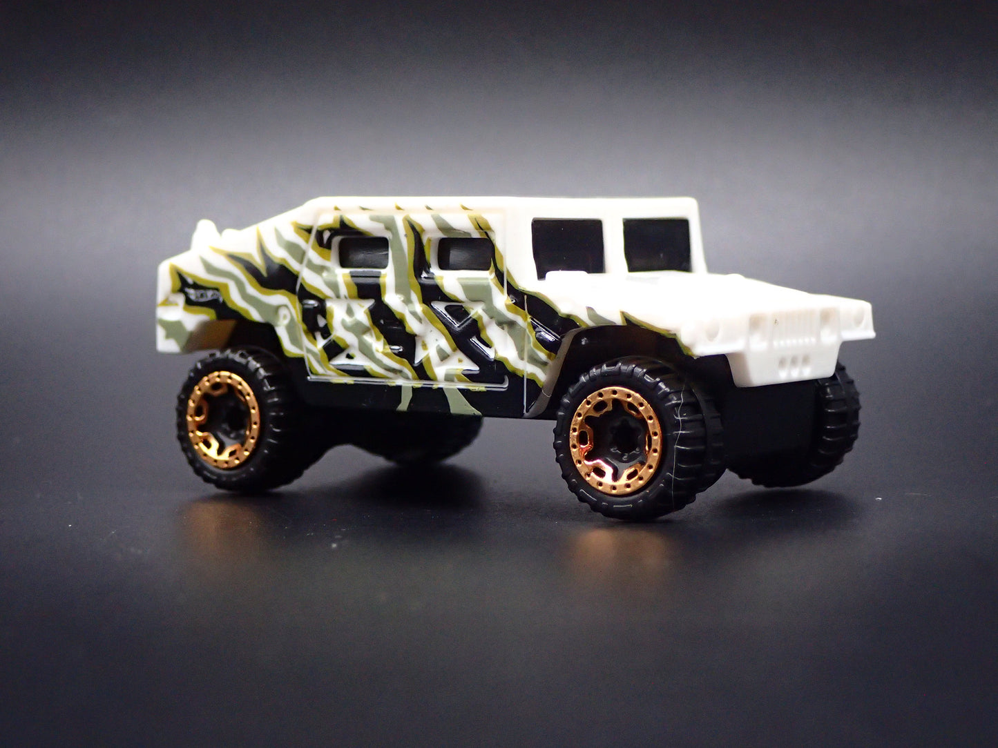 1992-2006 HUMMER HUMVEE H1 WHITE 1:64 SCALE DIECAST MODEL CAR