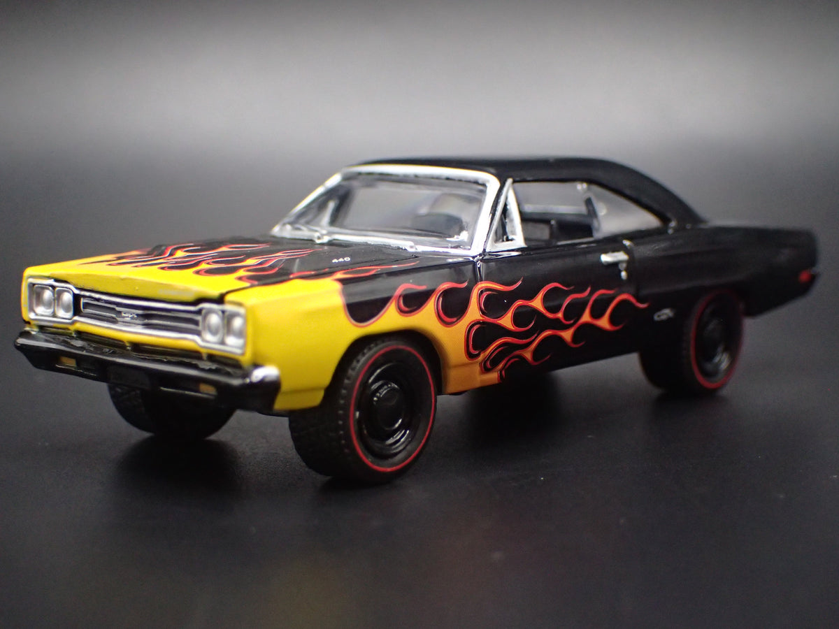 1969 69 PLYMOUTH GTX BLACK 1:64 SCALE COLLECTIBLE DIECAST MODEL CAR