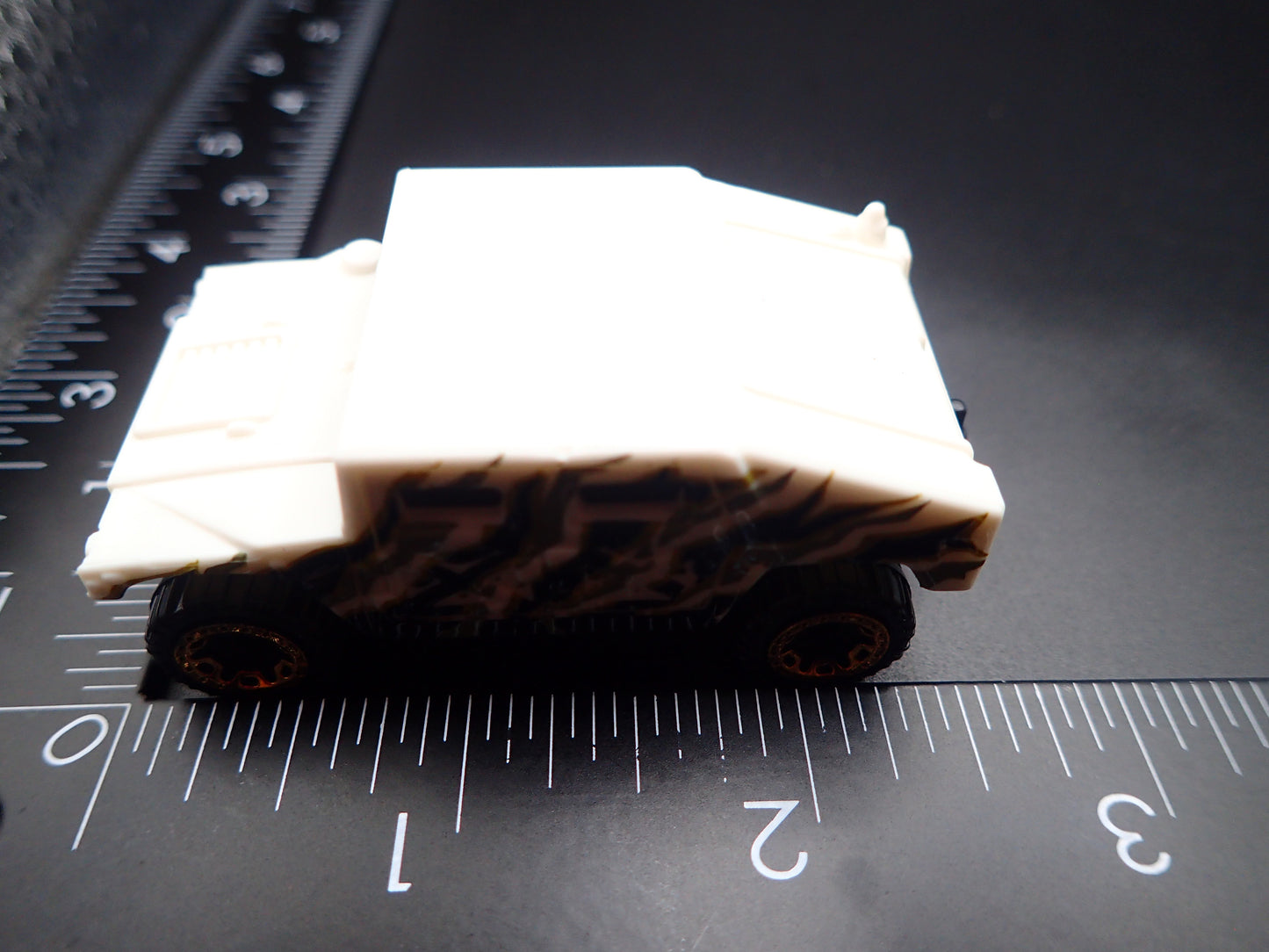 1992-2006 HUMMER HUMVEE H1 WHITE 1:64 SCALE DIECAST MODEL CAR