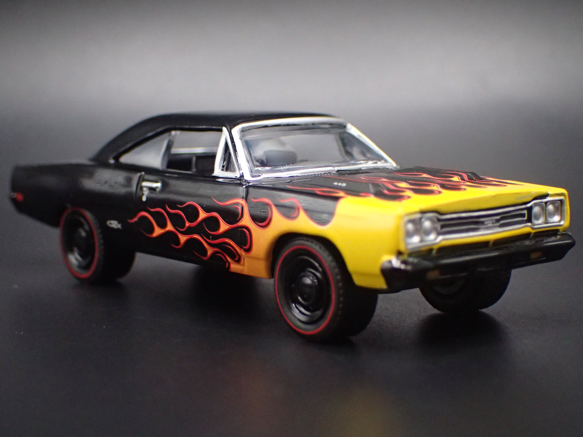 1969 69 PLYMOUTH GTX BLACK 1:64 SCALE COLLECTIBLE DIECAST MODEL CAR