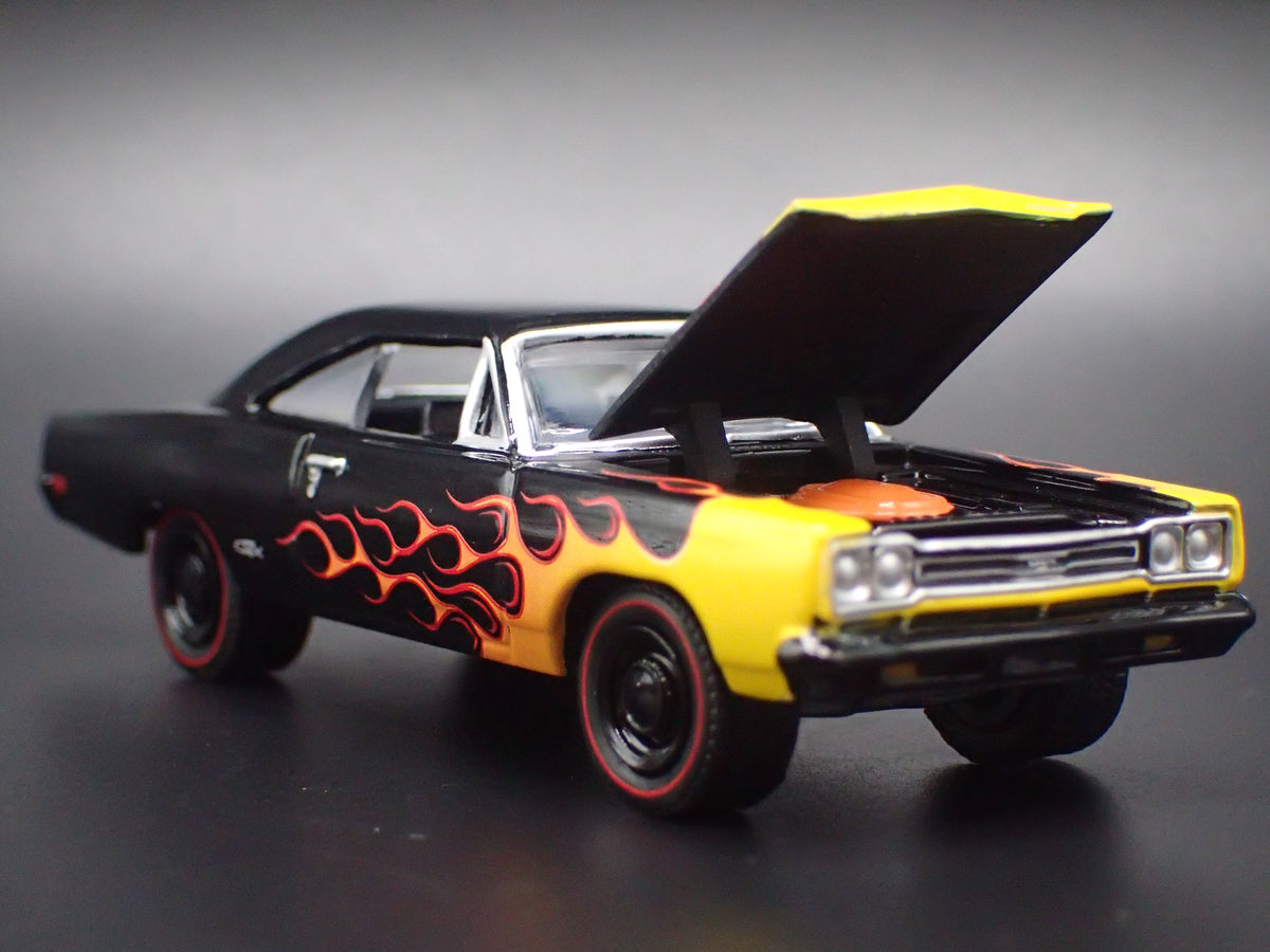 1969 69 PLYMOUTH GTX BLACK 1:64 SCALE COLLECTIBLE DIECAST MODEL CAR