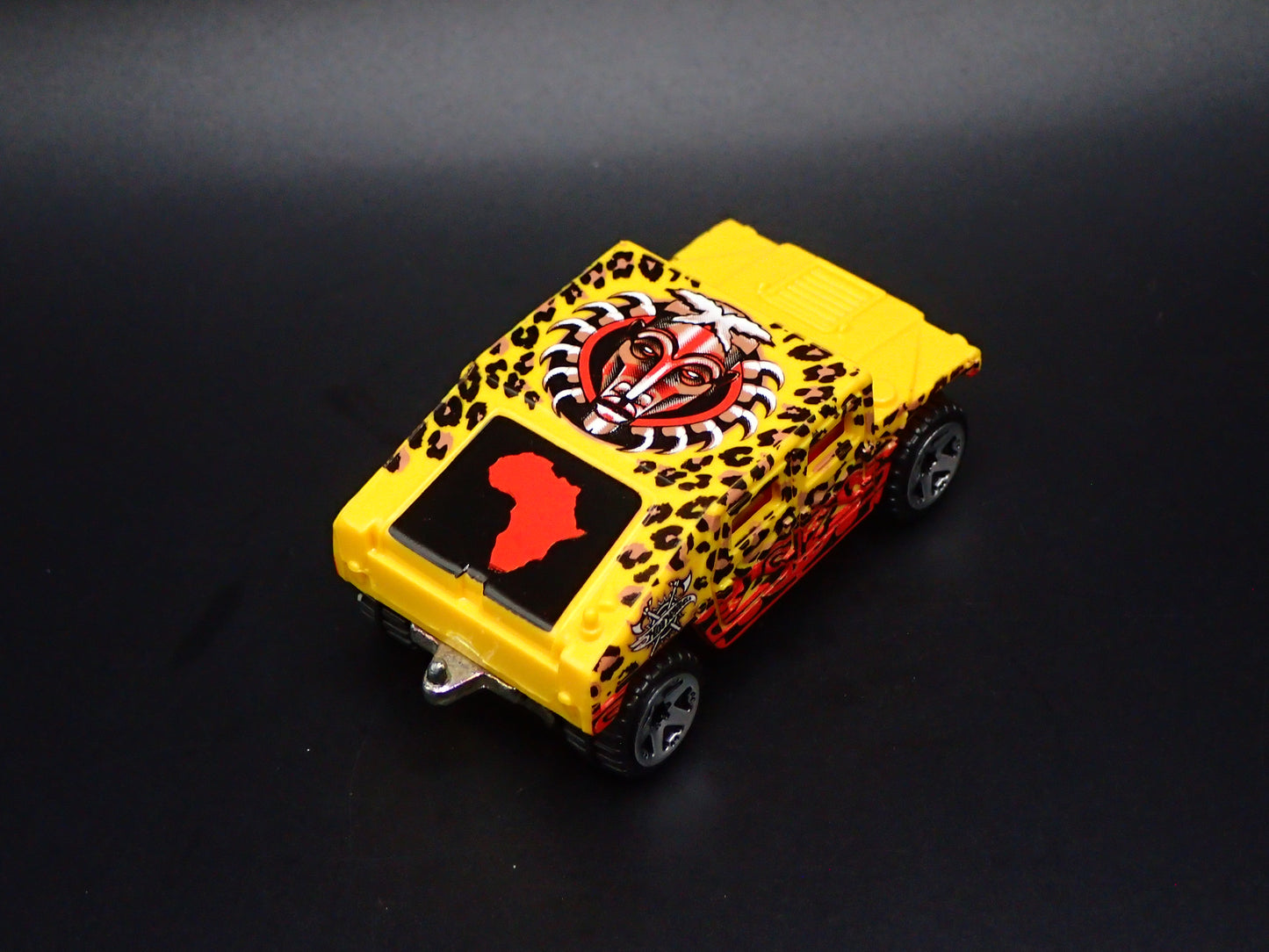 1992-2006 HUMMER HUMVEE H1 YELLOW 1:64 SCALE DIECAST MODEL CAR