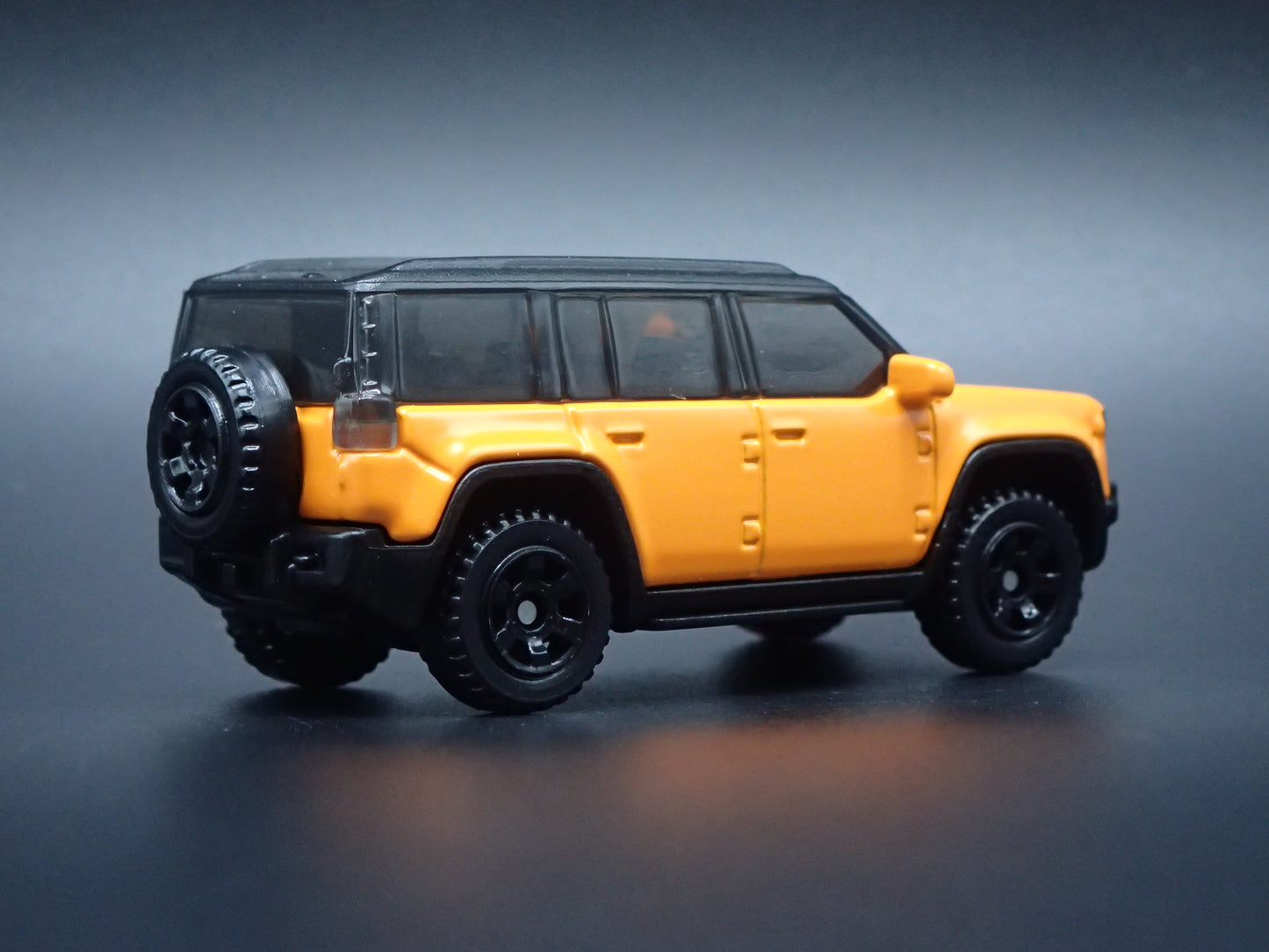 2026-2027 JEEP RECON EV SUV ORANGE 1:64 SCALE DIORAMA DIECAST MODEL CAR