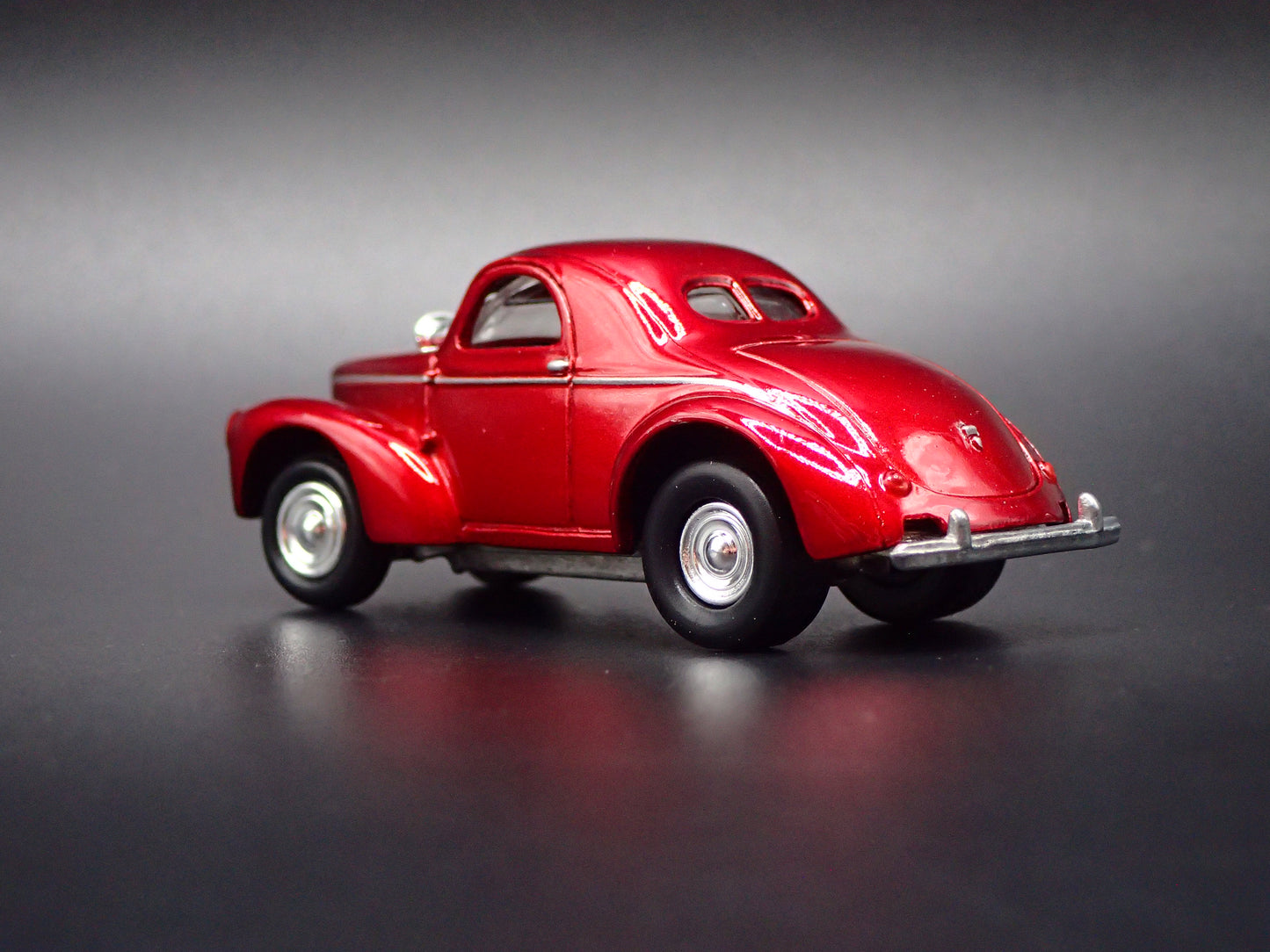 1940 40 WILLY'S COUPE NHRA BURGUNDY 1:64 SCALE COLLECTIBLE DIECAST MODEL CAR