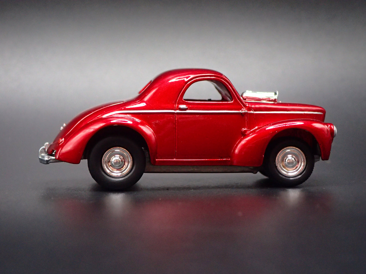 1940 40 WILLY'S COUPE NHRA BURGUNDY 1:64 SCALE COLLECTIBLE DIECAST MODEL CAR