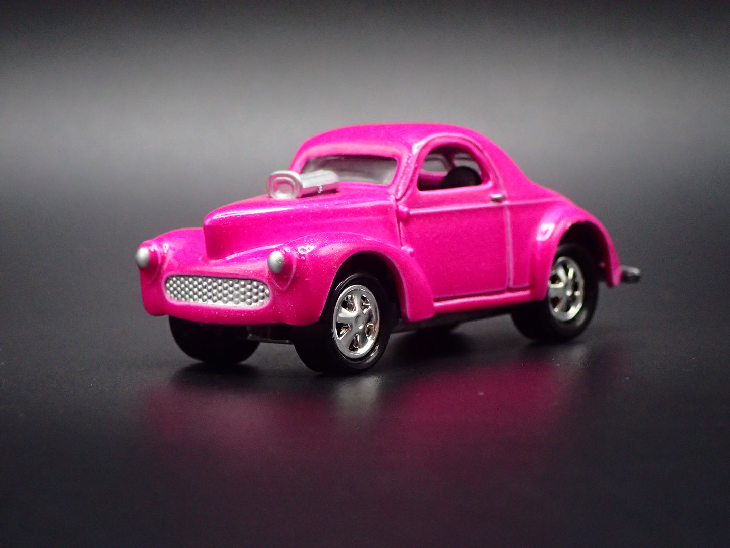1941 41 WILLY'S COUPE NHRA PINK 1:64 SCALE COLLECTIBLE DIECAST MODEL CAR