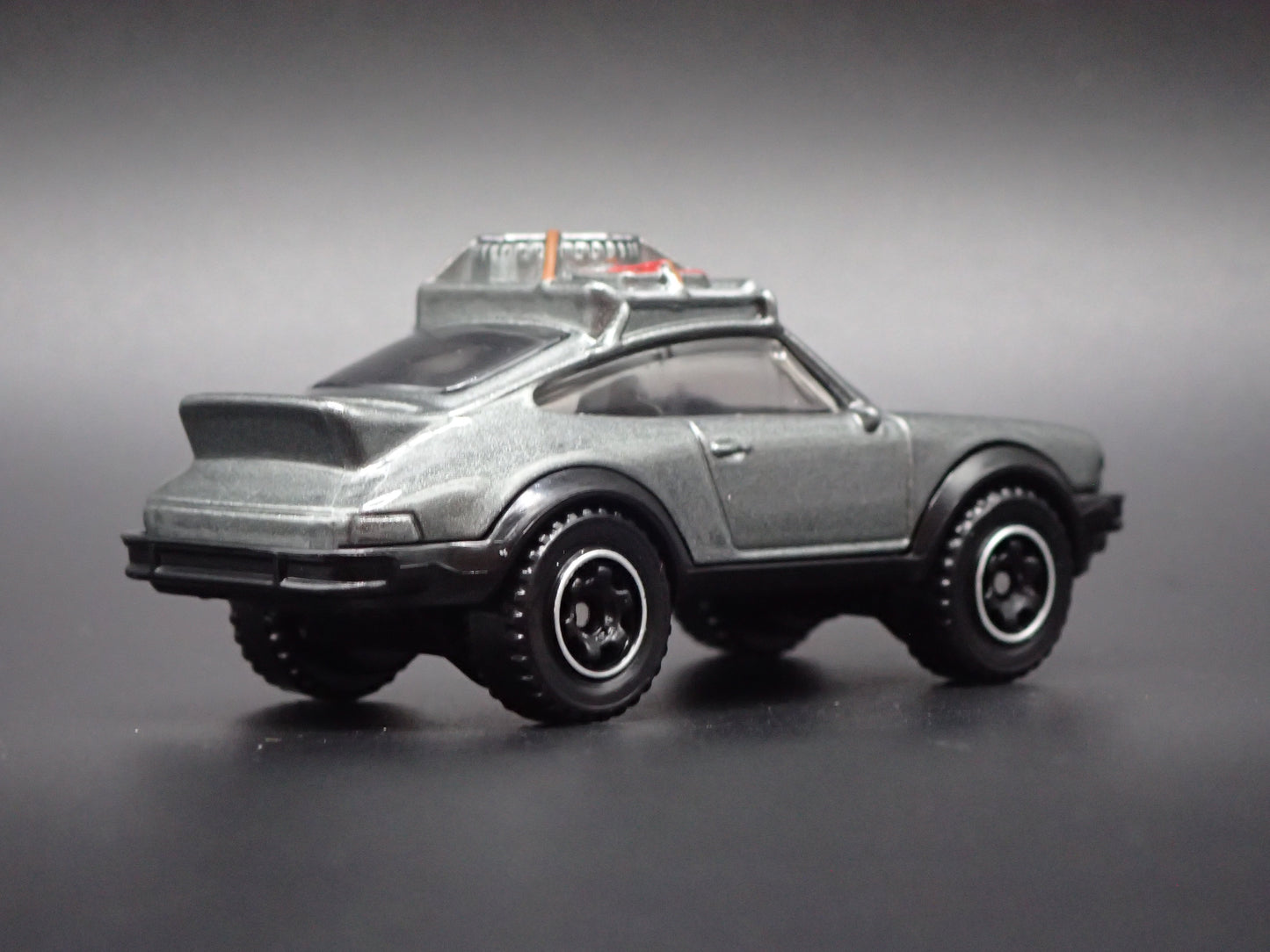 1985 85 PORSCHE 911 RALLY GRAY 1:64 SCALE COLLECTIBLE DIECAST MODEL CAR