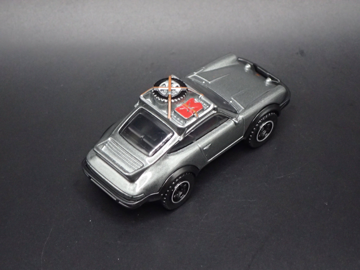 1985 85 PORSCHE 911 RALLY GRAY 1:64 SCALE COLLECTIBLE DIECAST MODEL CAR
