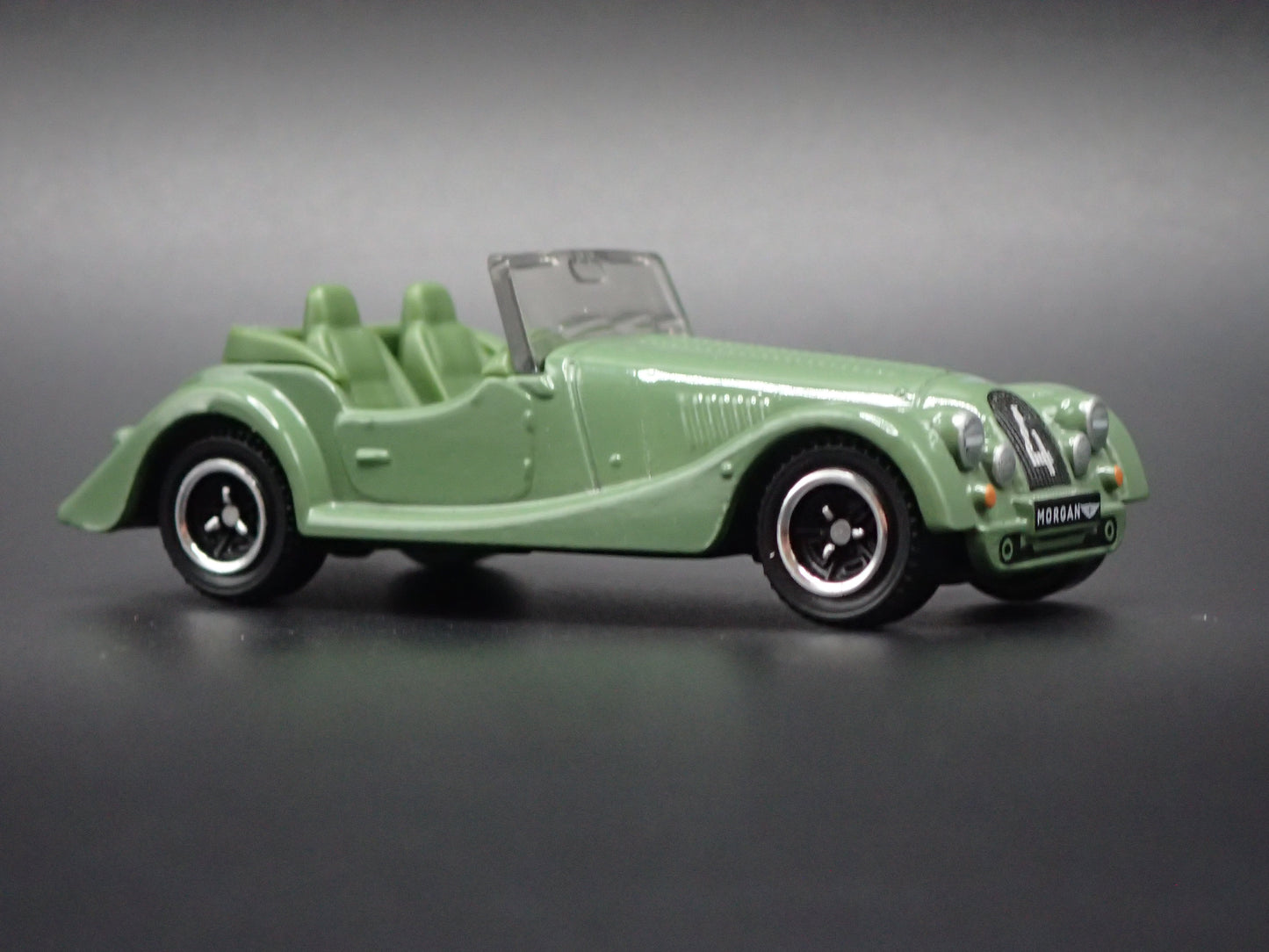 2020-2026 MORGAN PLUS FOUR +4 1:64 SCALE COLLECTIBLE DIORAMA DIECAST MODEL CAR