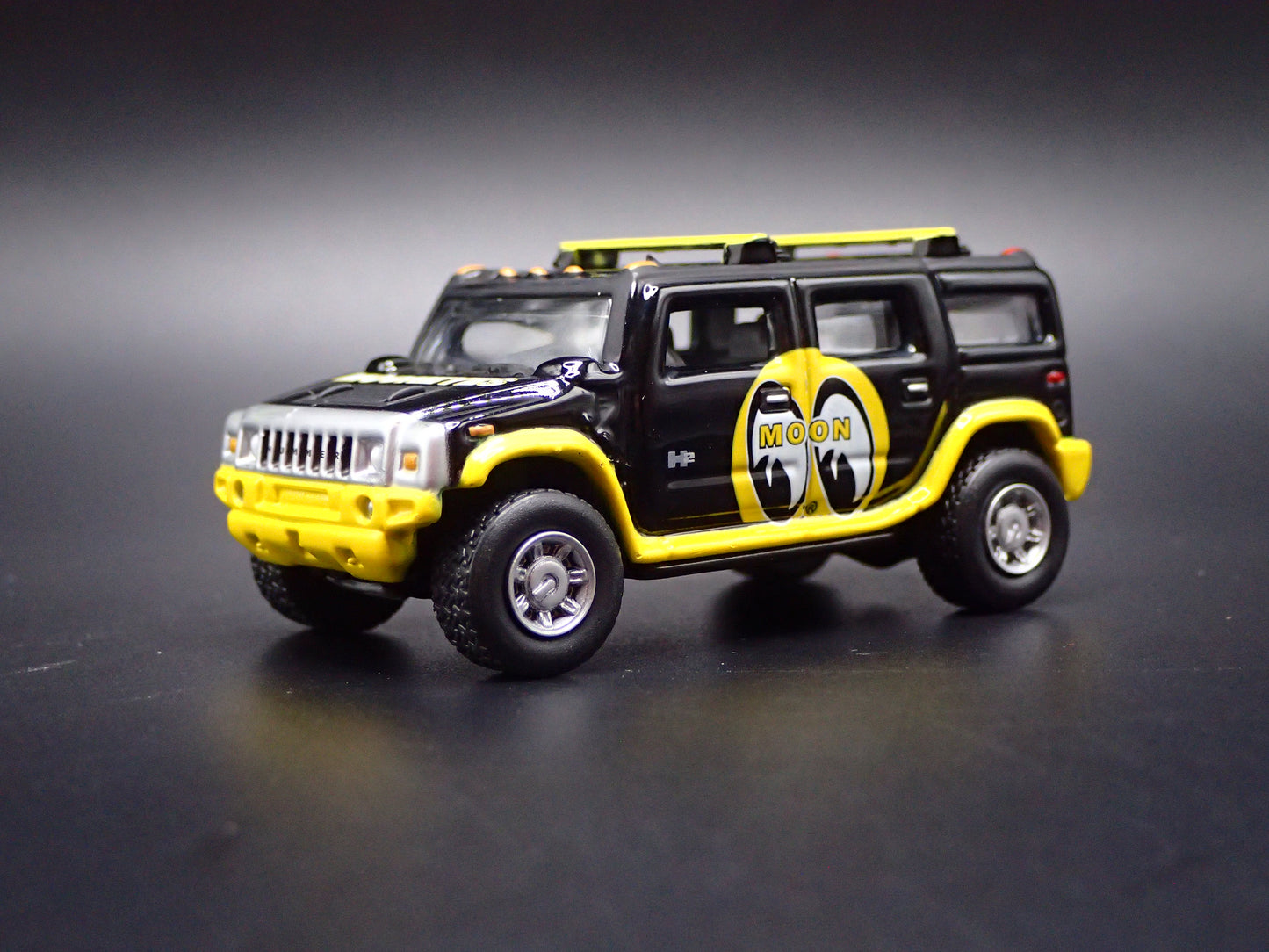 2003-2009 HUMMER H2 SUV MOONEYES BLACK 1:64 SCALE DIORAMA DIECAST MODEL CAR