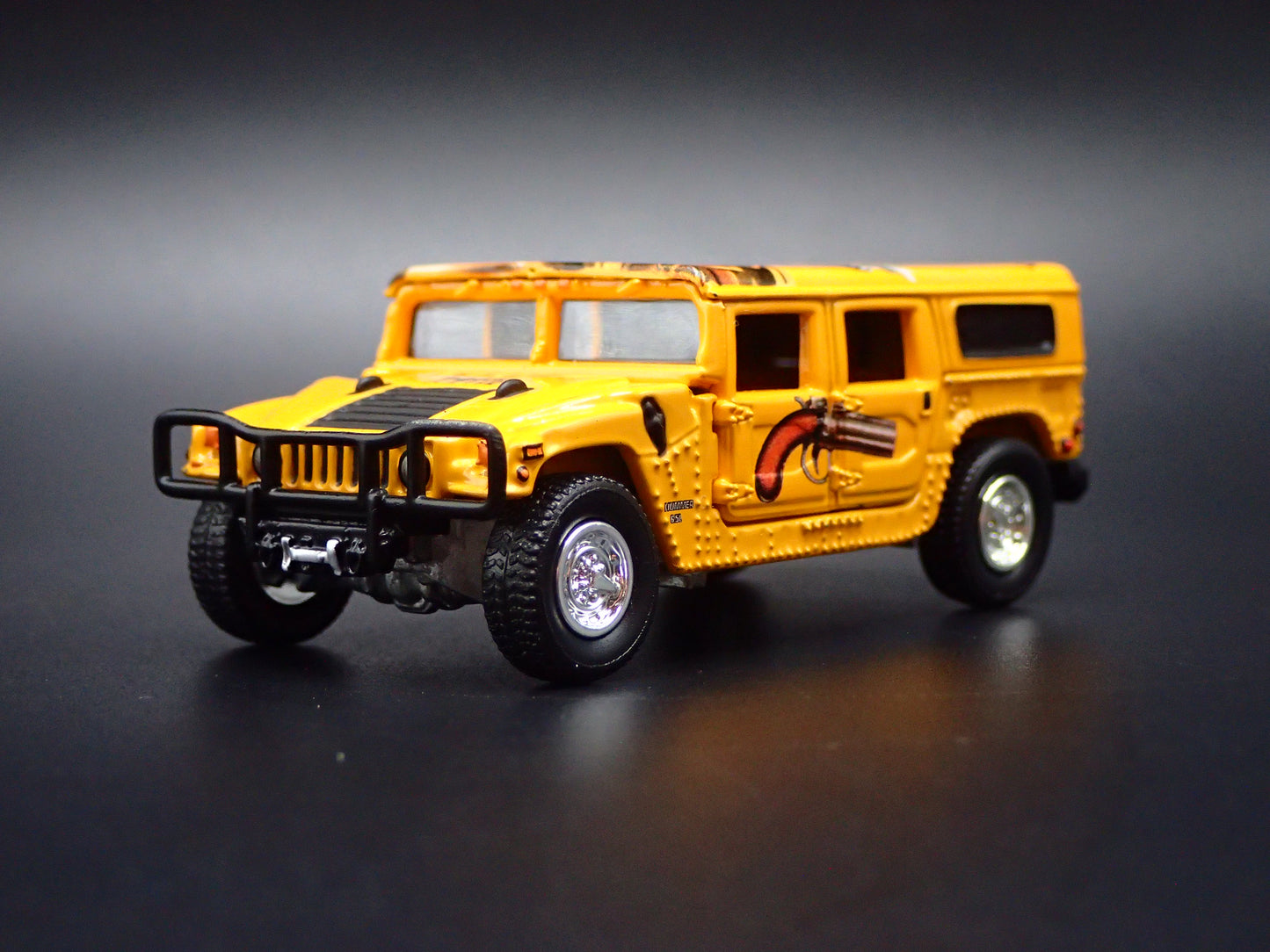 1992-2006 HUMMER H1 HUMVEE CLUE 1:64 SCALE DIORAMA DIECAST MODEL CAR