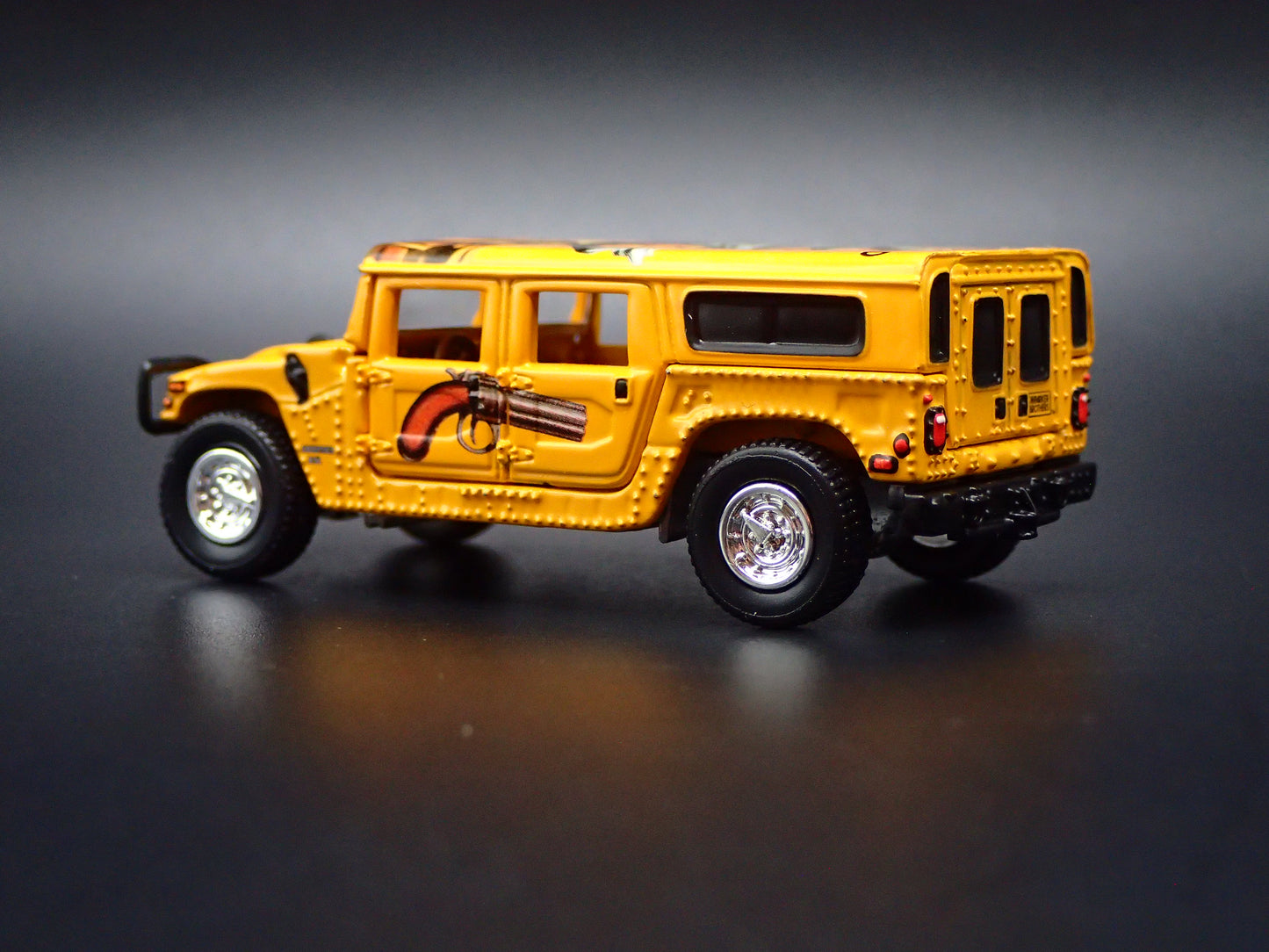 1992-2006 HUMMER H1 HUMVEE CLUE 1:64 SCALE DIORAMA DIECAST MODEL CAR