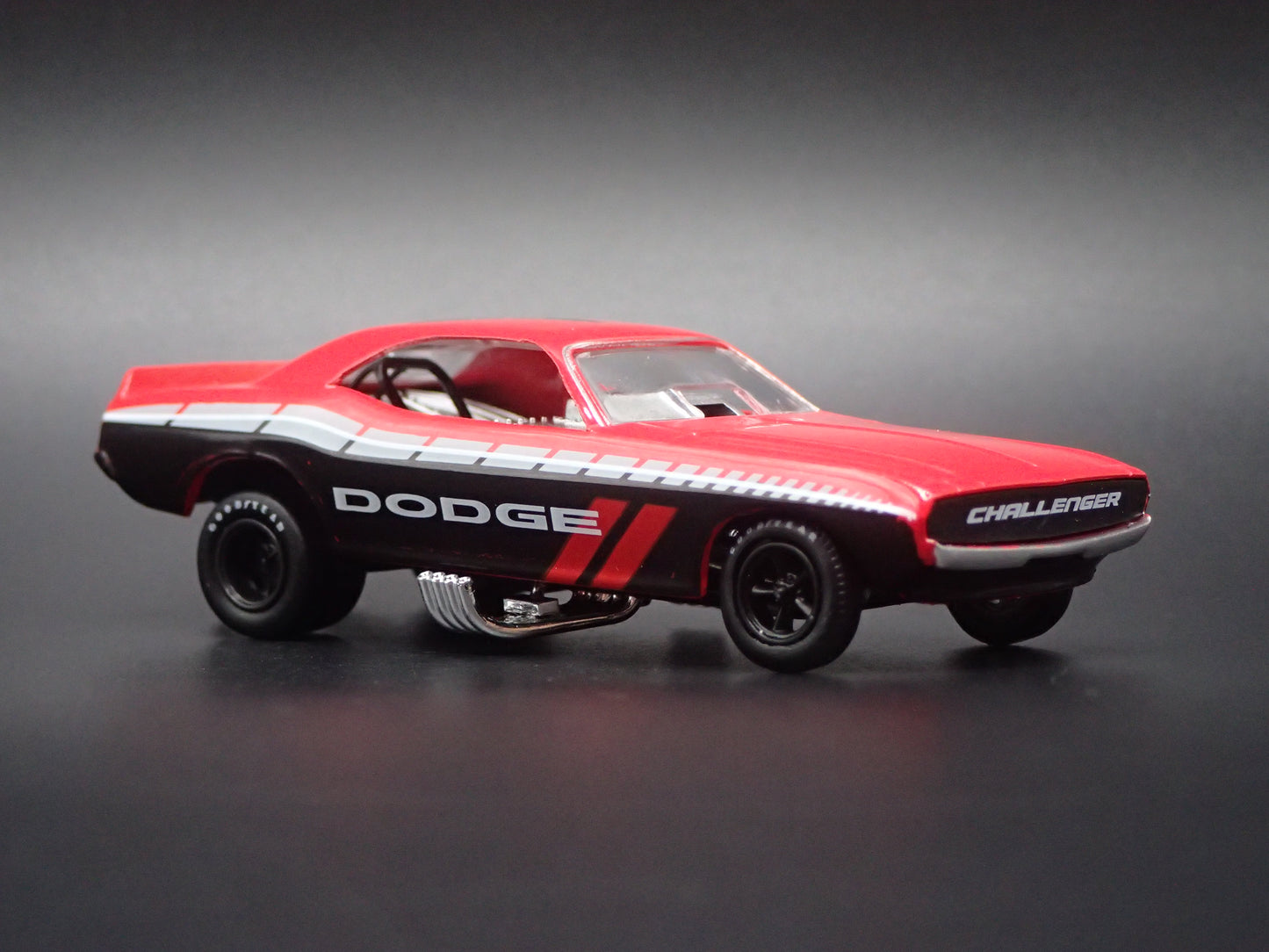 1971 71 DODGE CHALLENGER FUNNY CAR NHRA 1/64 SCALE DIECAST MODEL CAR
