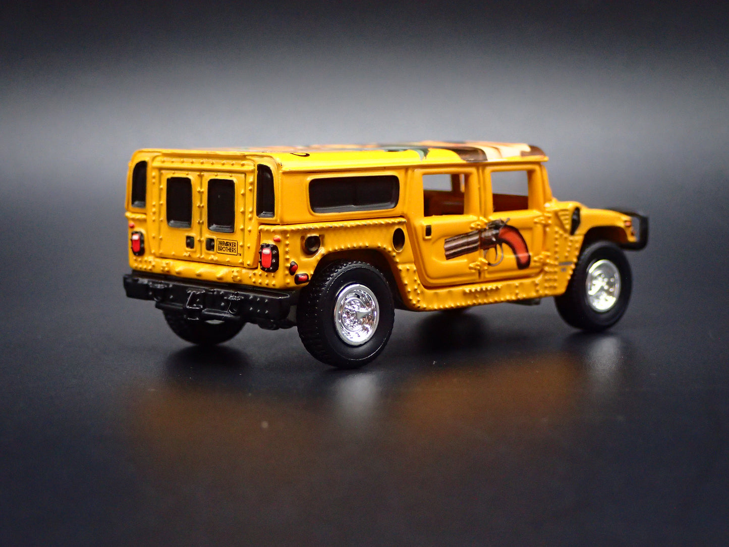 1992-2006 HUMMER H1 HUMVEE CLUE 1:64 SCALE DIORAMA DIECAST MODEL CAR