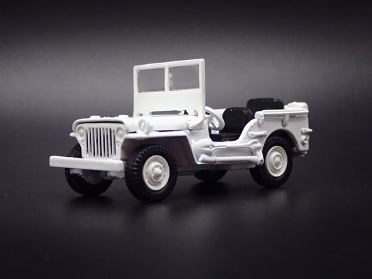 1941-1945 JEEP WILLYS WHITE 1:64 SCALE COLLECTIBLE DIORAMA DIECAST MODEL CAR