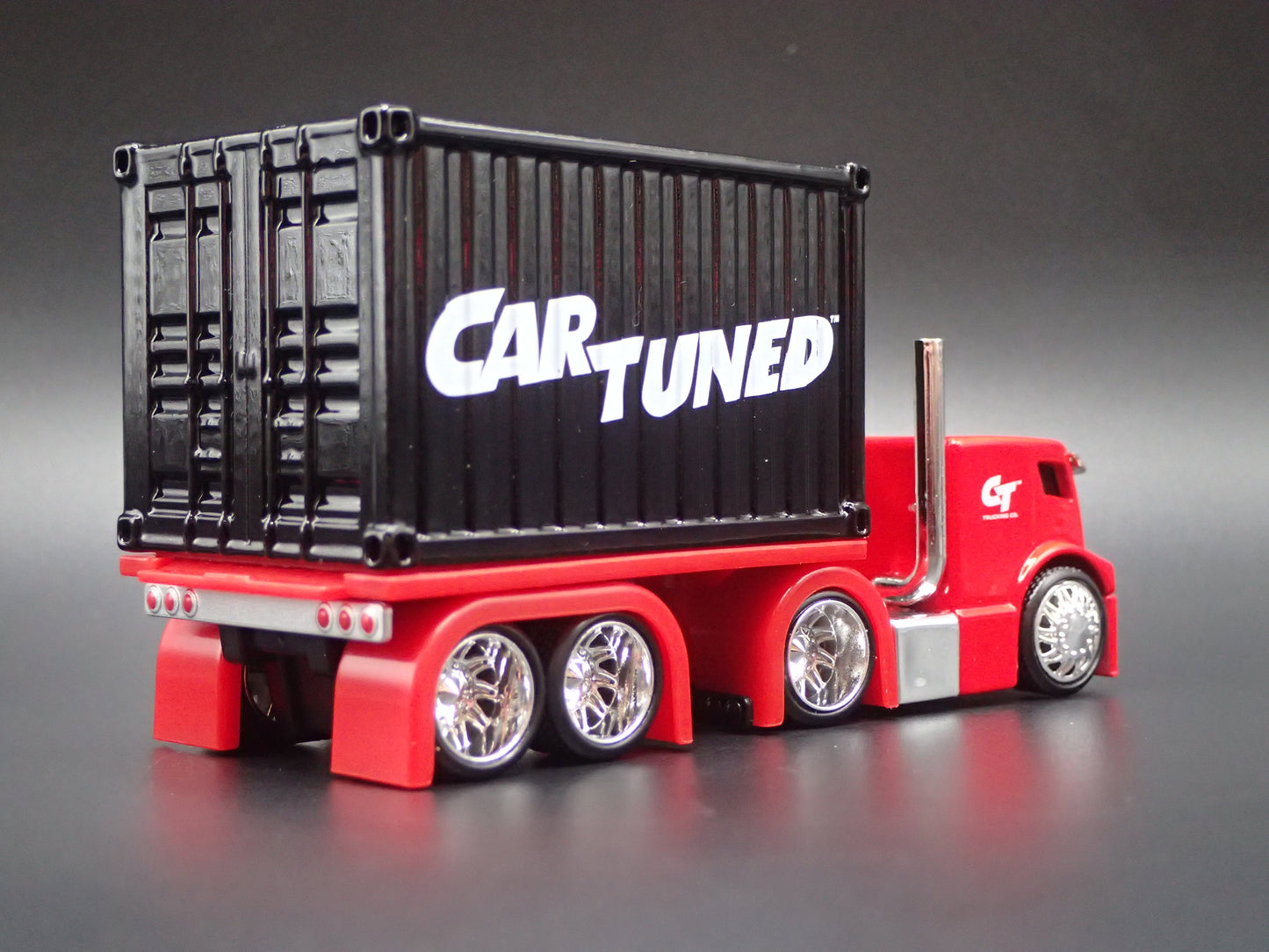 CAR TUNED COOL COE CONTAINER RIG 1:64 SCALE DIORAMA DIECAST MODEL CAR