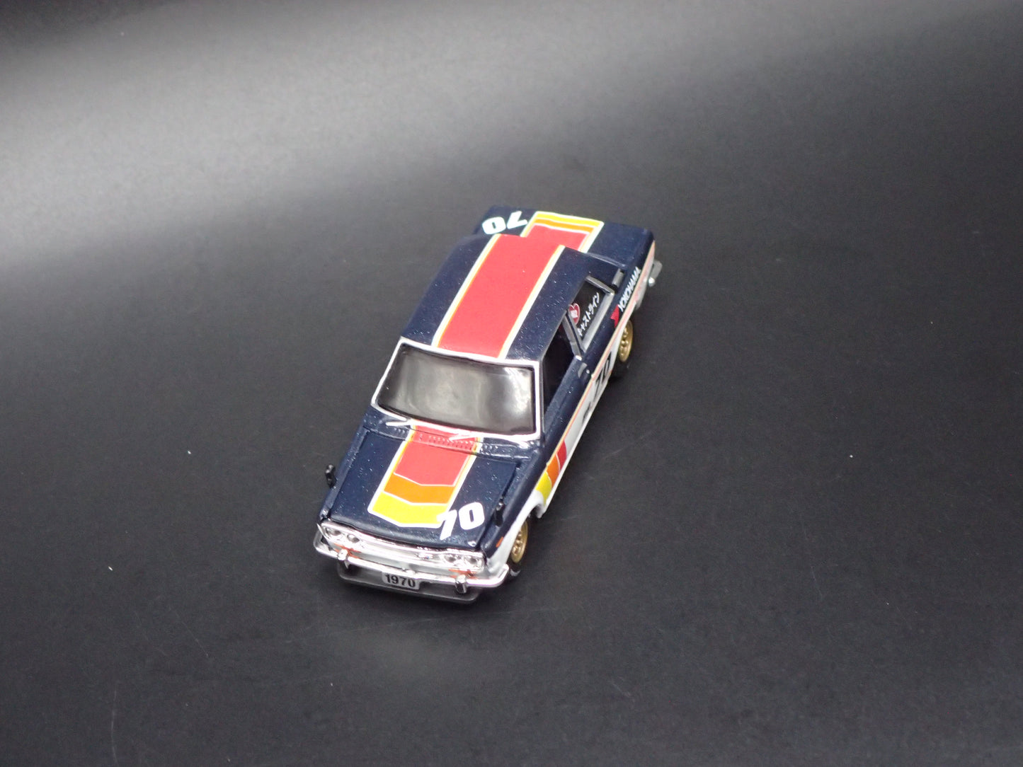 1967-1973 DATSUN 510 2 TWO DOOR 1:64 SCALE COLLECTIBLE DIORAMA DIECAST MODEL CAR