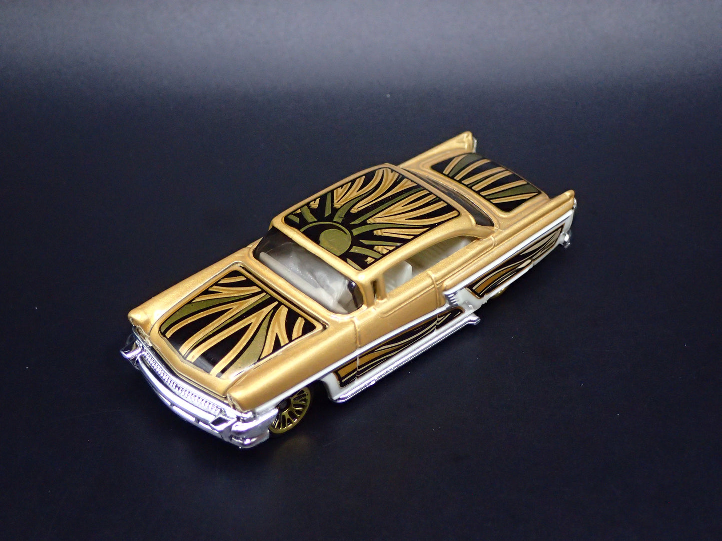 1956 56 MERCURY MONTCLAIR 1:64 SCALE COLLECTIBLE DIORAMA DIECAST MODEL CAR