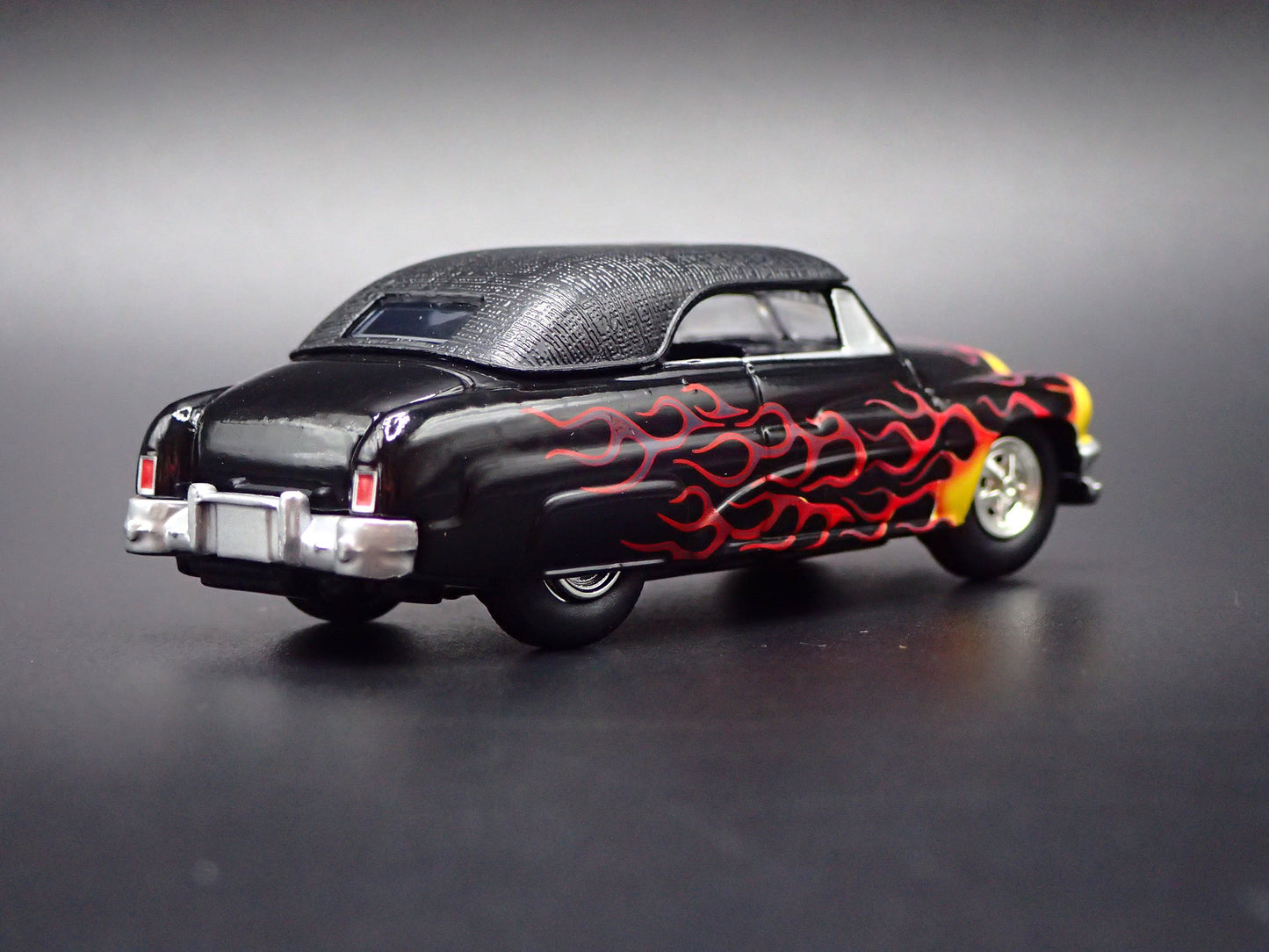 1951 51 MERC MERCURY CONVERTIBLE BLACK RARE 1:64 SCALE DIORAMA DIECAST MODEL CAR