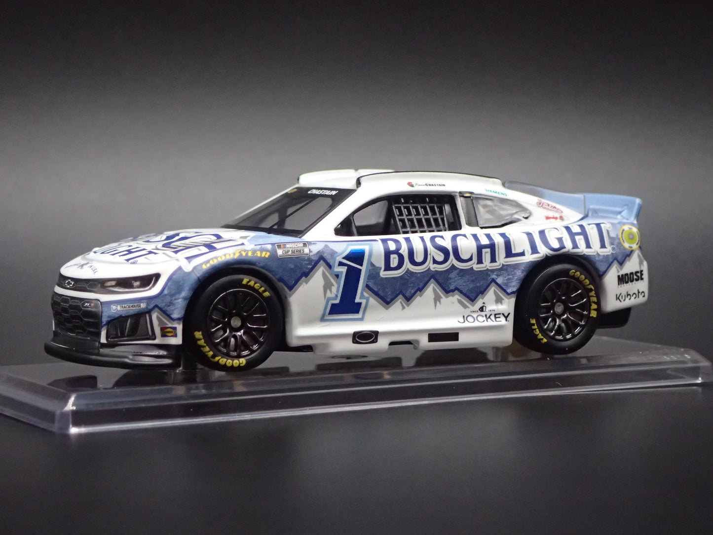 2026 26 CHEVROLET 1 ROSS CHASTAIN BUSCH LIGHT NASCAR 1:64 SCALE DIECAST CAR