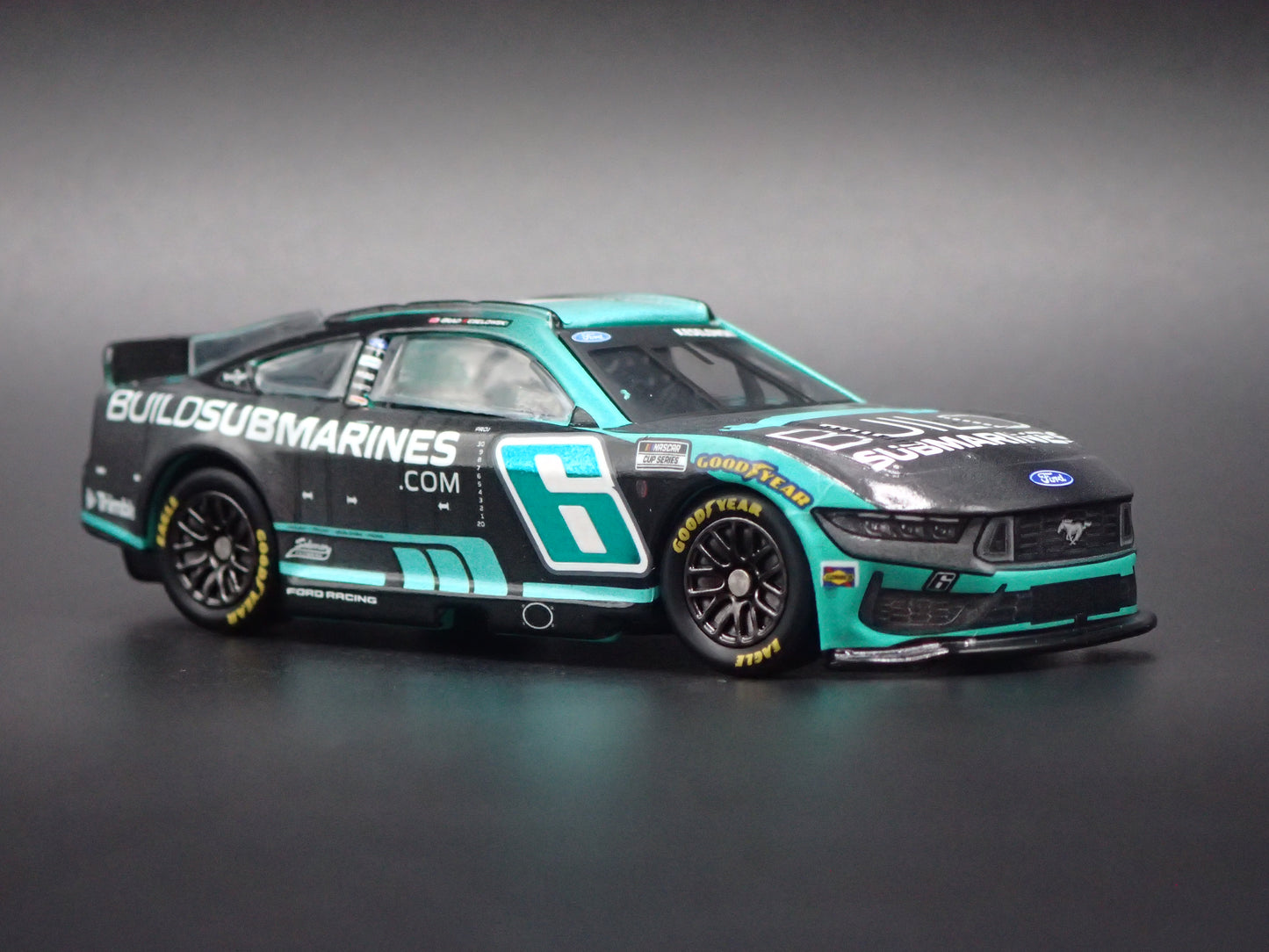 2026 26 FORD MUSTANG #6 BRAD KESELOWSKI NASCAR 1:64 SCALE DIECAST CAR
