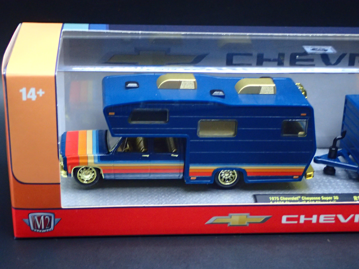 2026 AUTO HAULERS 1975 CHEVY CAMPER 1978 C10 TRUCK M2 MACHINES GOLD CHASE R100