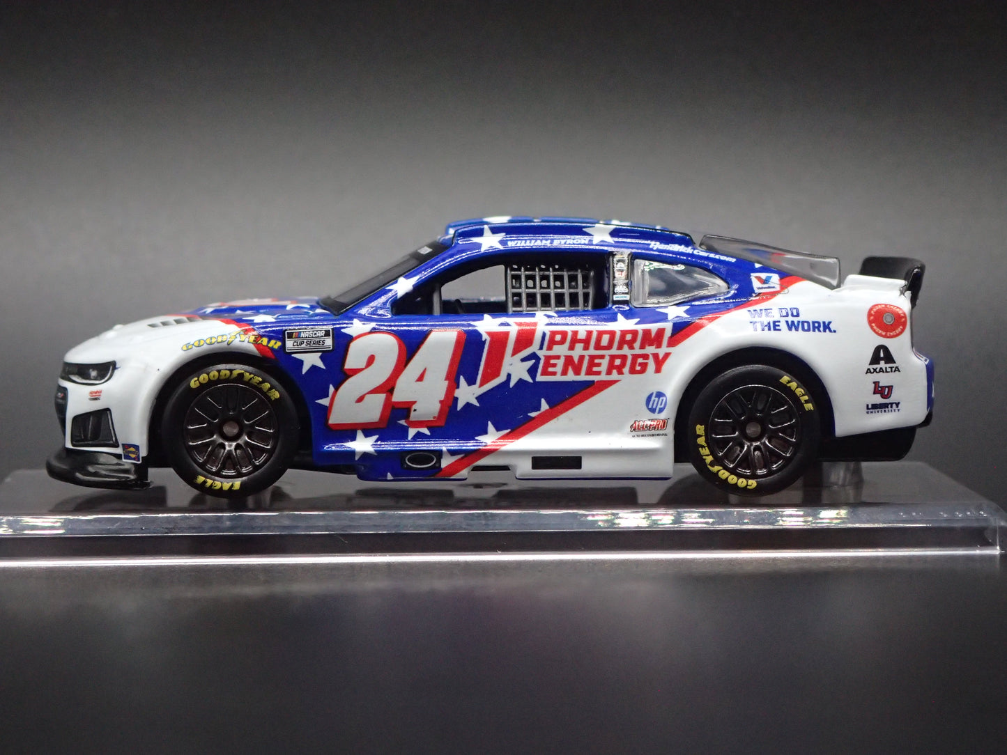 2026 26 CHEVY CAMARO #24 WILLIAM BYRON VALVOLINE NASCAR 1:64 SCALE DIECAST CAR