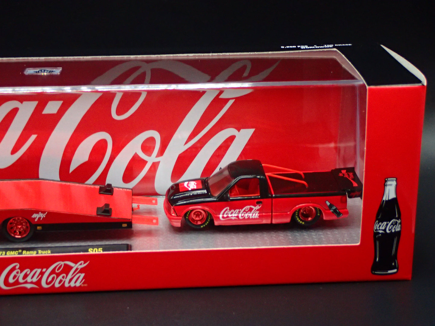 2026 AUTO HAULERS 1973 GMC RAMP TRUCK 1995 GMC S15 M2 MACHINES RED CHASE S05