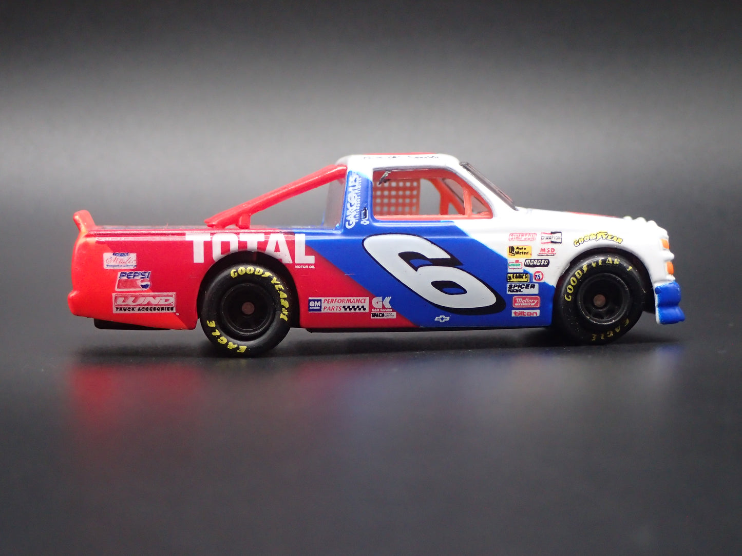 1995 CHEVY SILVERADO #6 RICK CARELLI TOTAL NASCAR TRUCK 1:64 SCALE DIECAST CAR