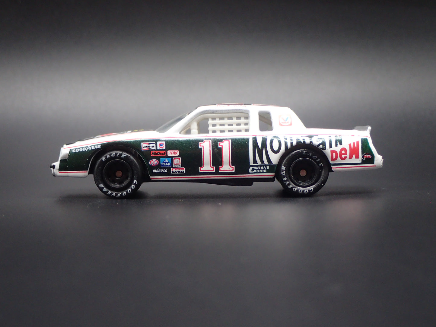 1991 BUICK REGAL MOUNTAIN DEW MICHAEL WALTRIP NASCAR 1:64 SCALE DIECAST MODEL CAR