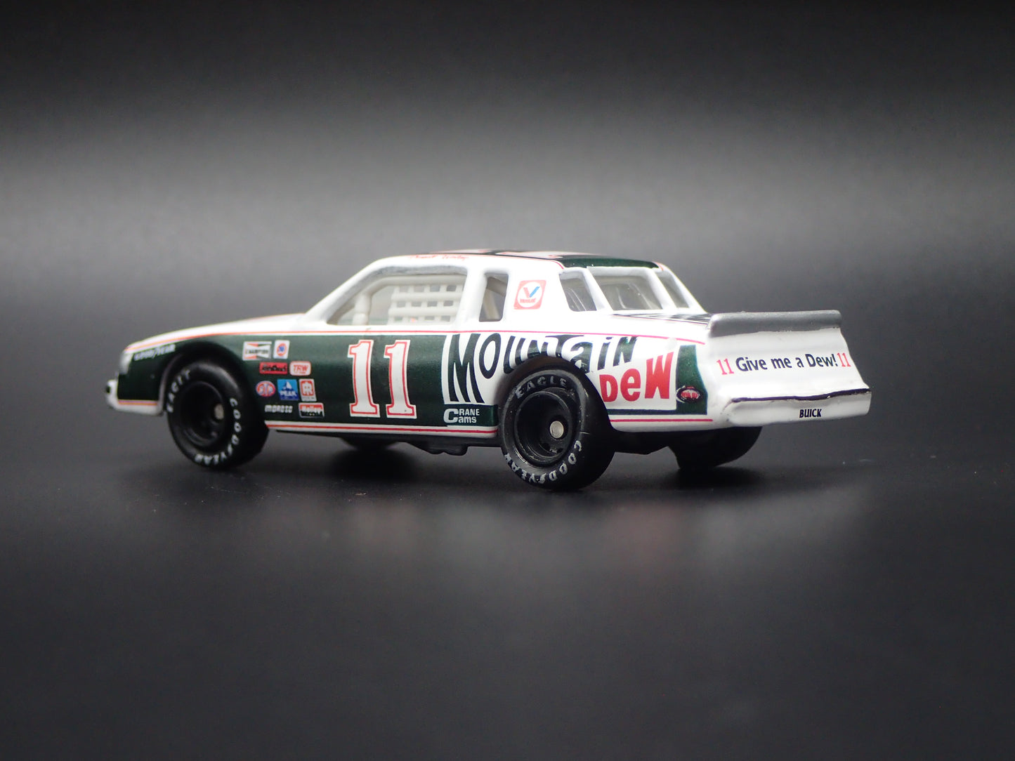 1991 BUICK REGAL MOUNTAIN DEW MICHAEL WALTRIP NASCAR 1:64 SCALE DIECAST MODEL CAR
