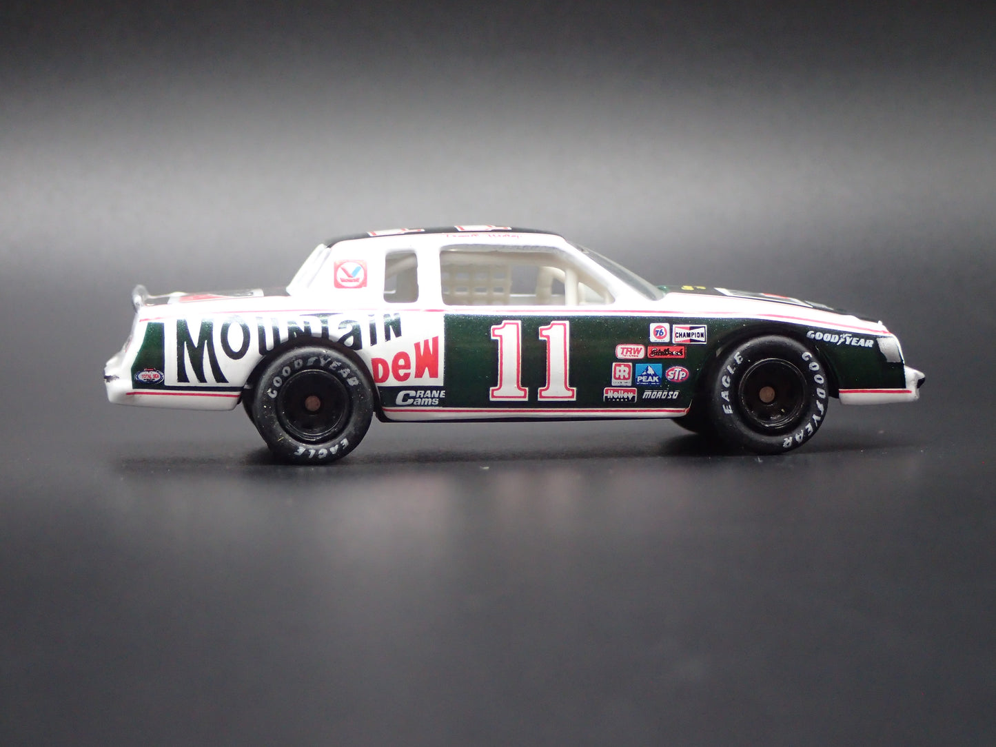 1991 BUICK REGAL MOUNTAIN DEW MICHAEL WALTRIP NASCAR 1:64 SCALE DIECAST MODEL CAR