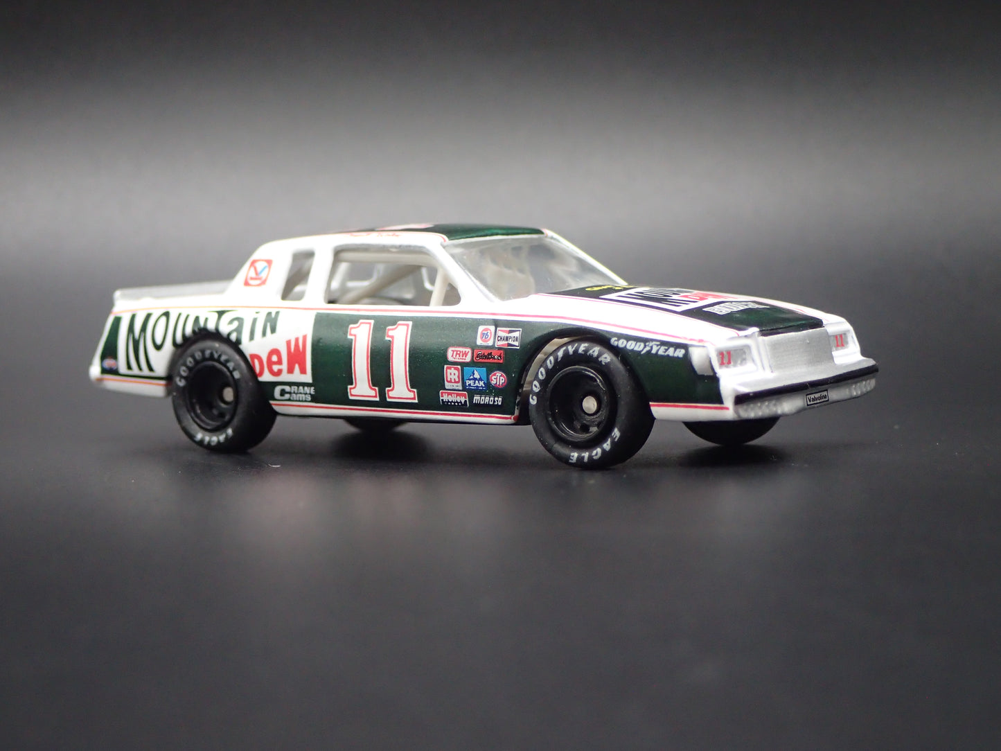 1991 BUICK REGAL MOUNTAIN DEW MICHAEL WALTRIP NASCAR 1:64 SCALE DIECAST MODEL CAR