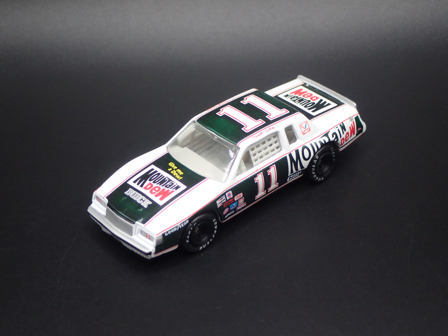 1991 BUICK REGAL MOUNTAIN DEW MICHAEL WALTRIP NASCAR 1:64 SCALE DIECAST MODEL CAR