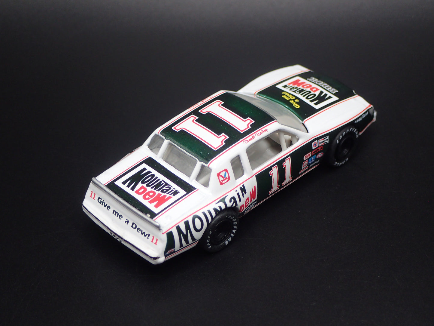 1991 BUICK REGAL MOUNTAIN DEW MICHAEL WALTRIP NASCAR 1:64 SCALE DIECAST MODEL CAR